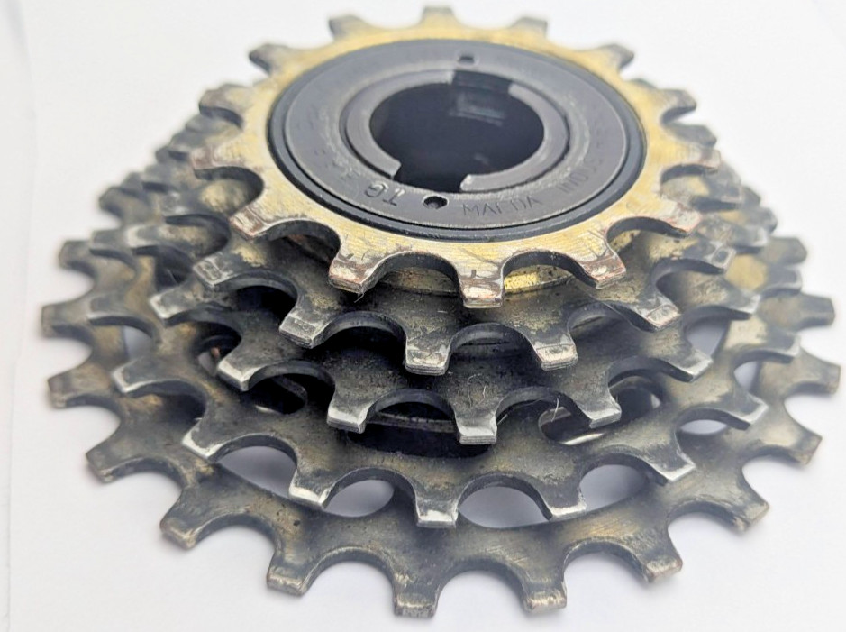 SUNTOUR PRO-COMPE 8.8.8 GOLD JAPAN 5 speed freewheel 14 TOOTH 24 TOOTH RATIO TG