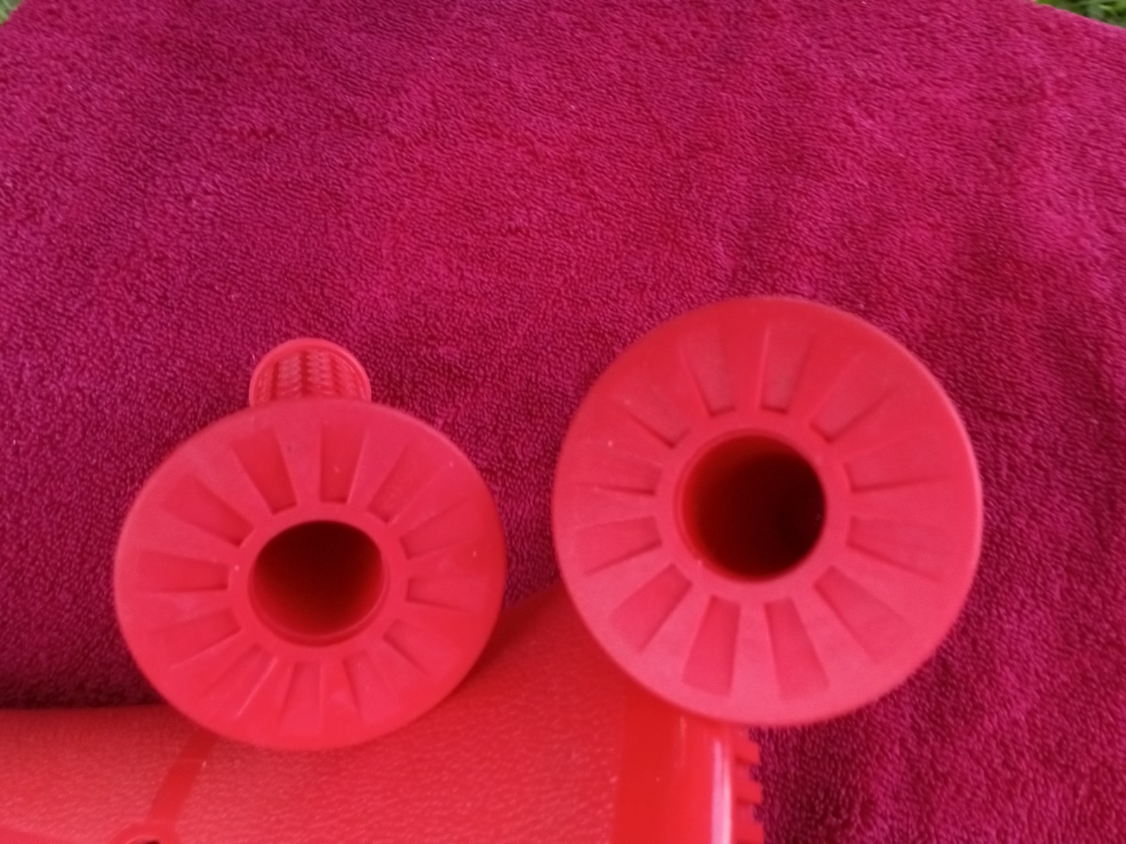 Redline by Kastan BMX Grips Red Oakley Style