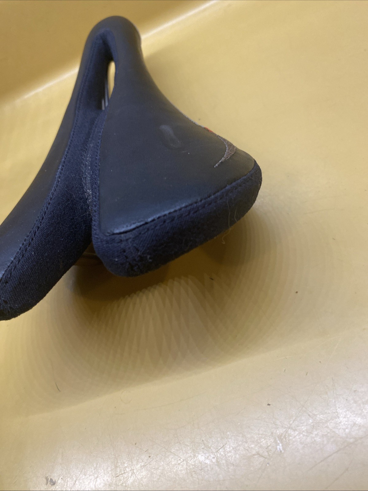 Black Bontrager 270mm x 130mm Titanium Rail Saddle