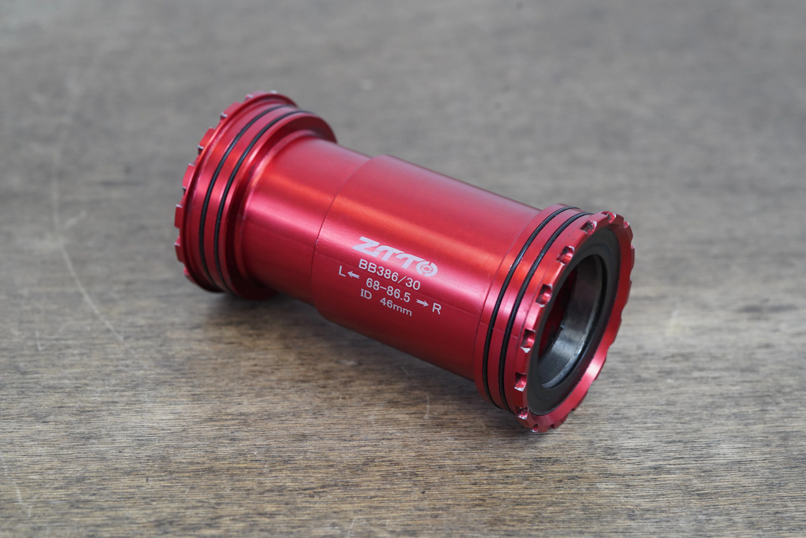 Ztto BB386 – 30mm Bottom Bracket 107g