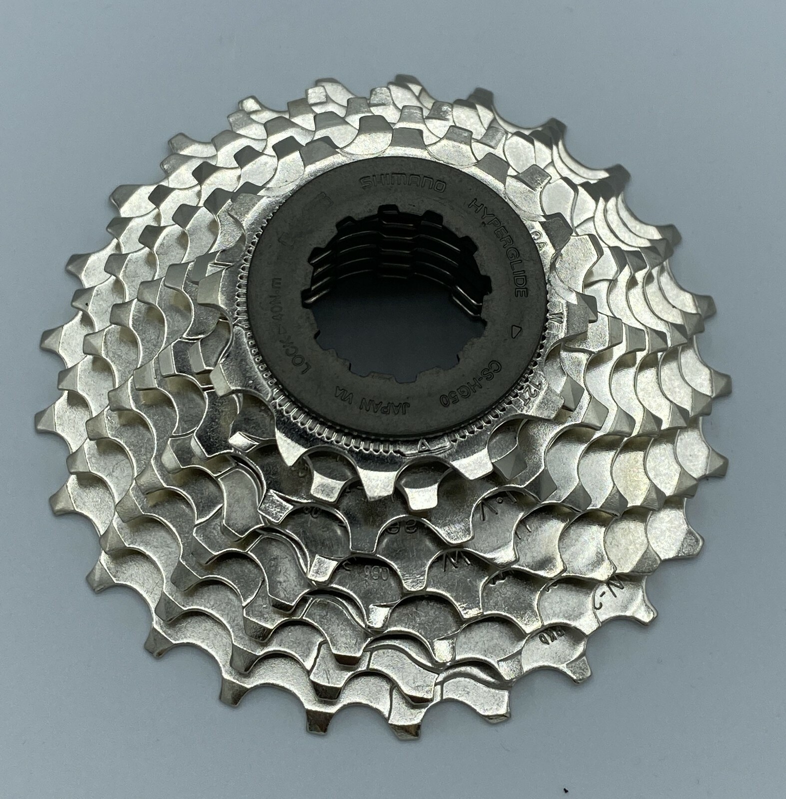 Shimano Claris/Sora CS-HG50 Cassette-8 Speed 12-25t Silver Road Bike Japan