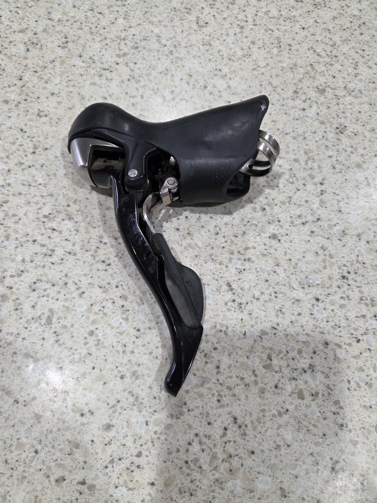 Shimano 105 5700 ST-5700 RIGHT/REAR 10 Speed STI Shifter, Black