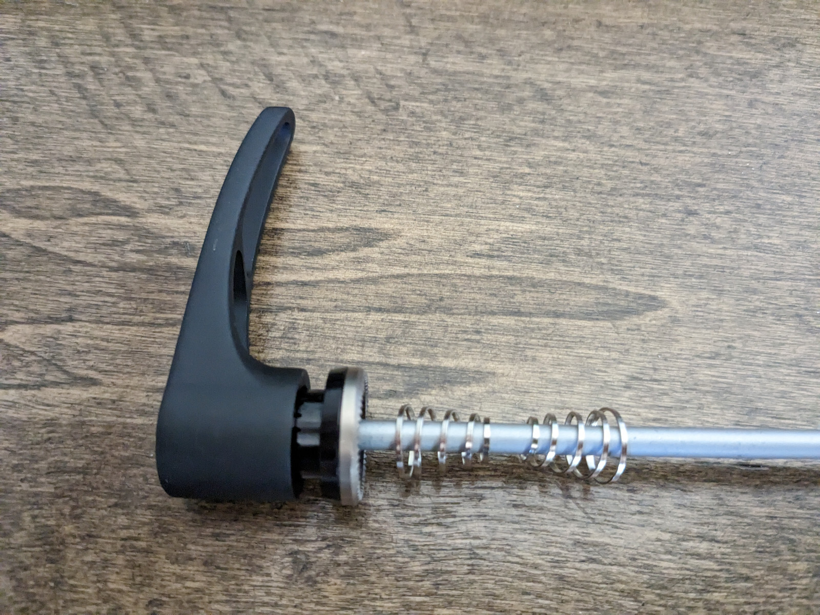New Giant / DT Swiss RWS Road REAR ONLY Quick Release Skewers – QR – 130mm