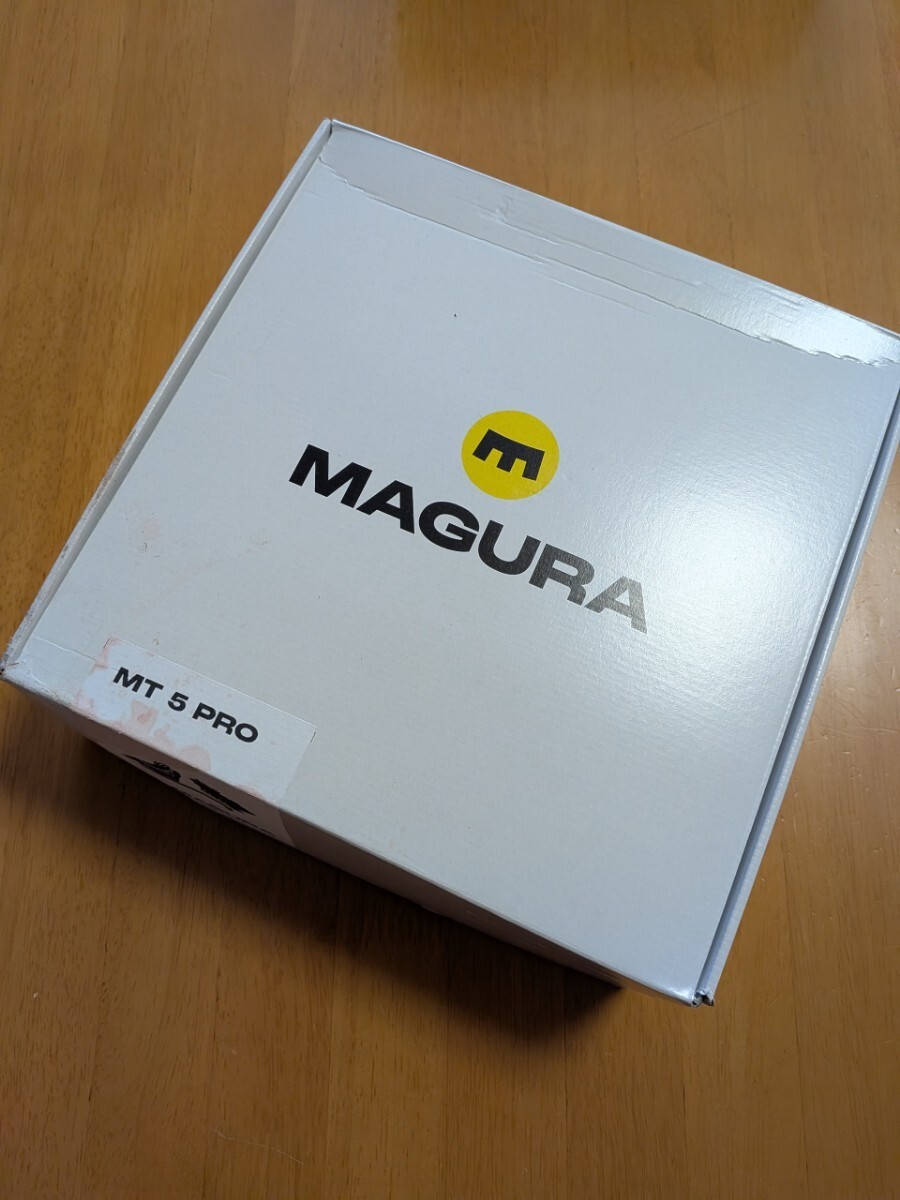 Box dirty Magura MT5 Pro disc brake