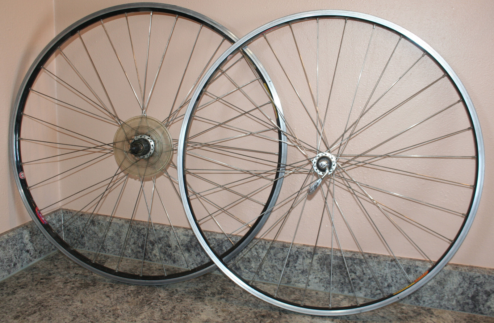 2 Bike rims Back and Front SHIMANO TIAGRA FH-4400 VIA BIKE RIM *