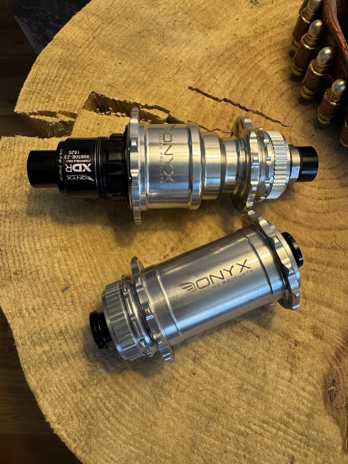 Onyx Vesper Gravel/road Polished Center lock Hubs 12×148 And 12×100 24h