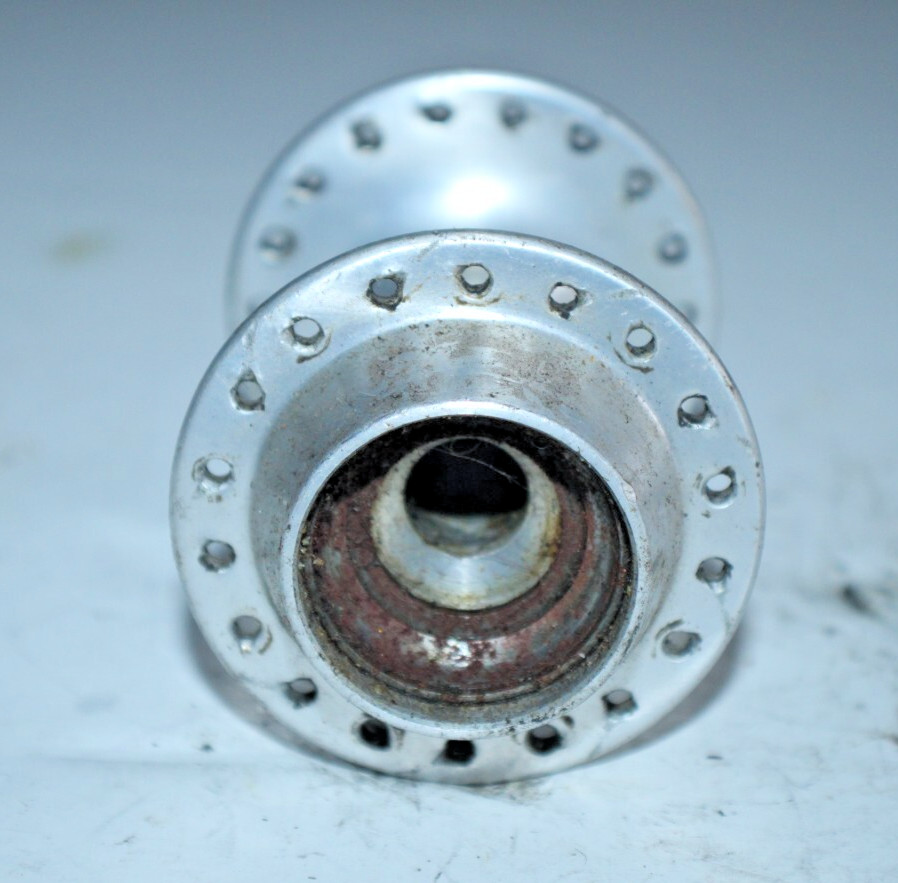 DuraAce Rear Road Bike Hub Body Freewheel Silver 36H 89mm Shimano USA Shipper :)