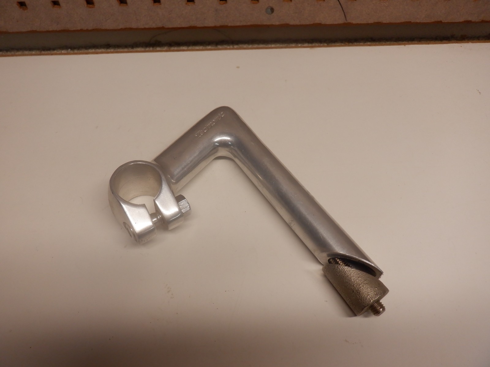 Vintage Nitto “Technomic” Stem – 8 cm -22.2 -25.4 clamp -Silver -NOS “Take off”
