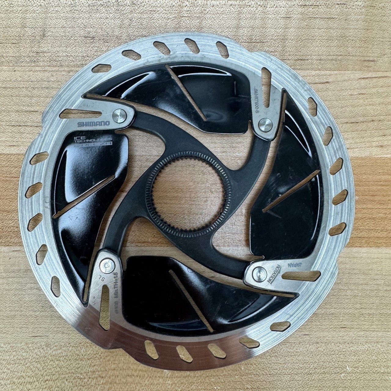 Shimano SM-RT900-S 160mm Center-Mount Bike Disc Brake Rotor 119g