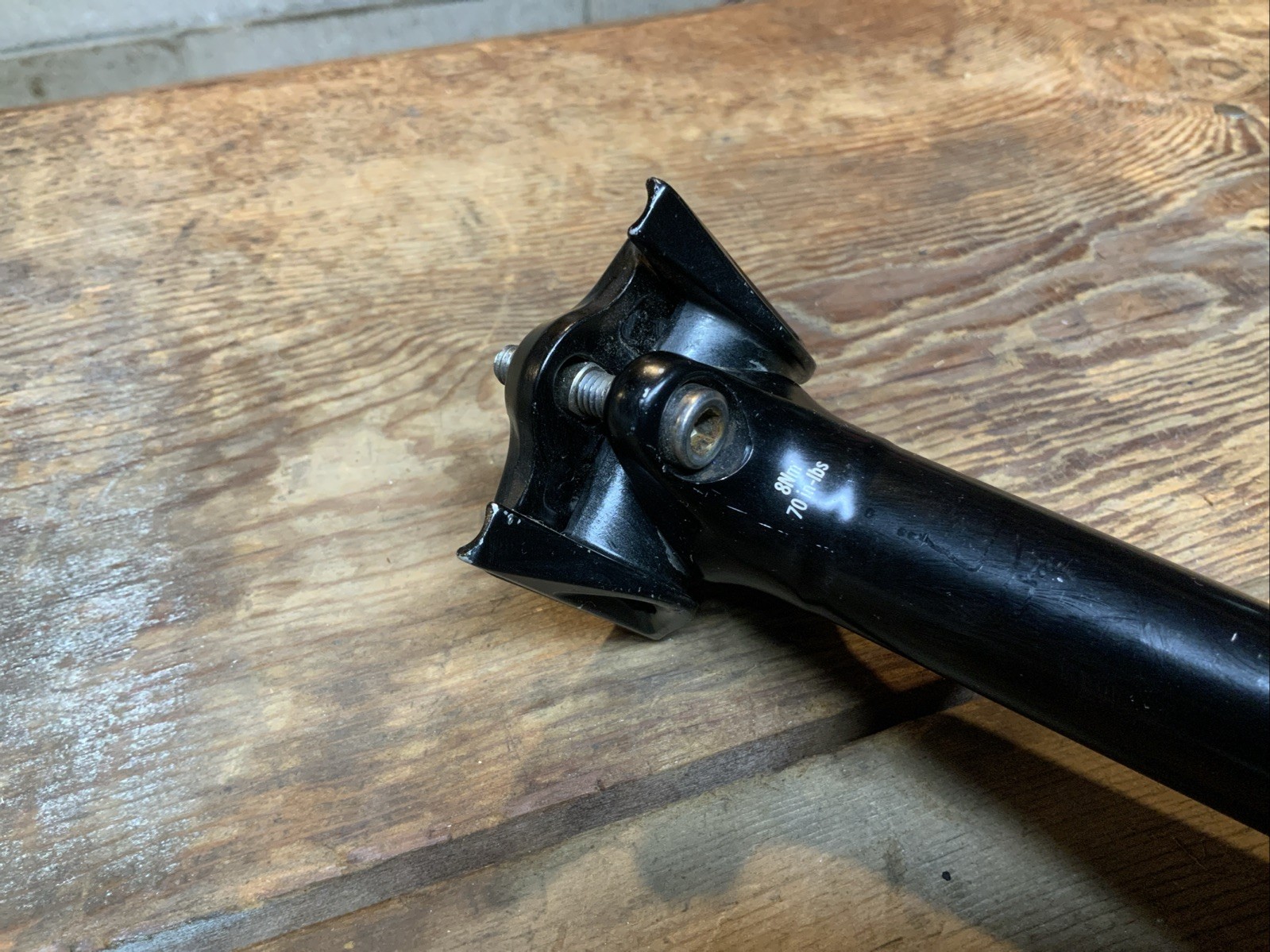 Race Face Dropper Post – 31.6mm 440mm – For Parts Only #1