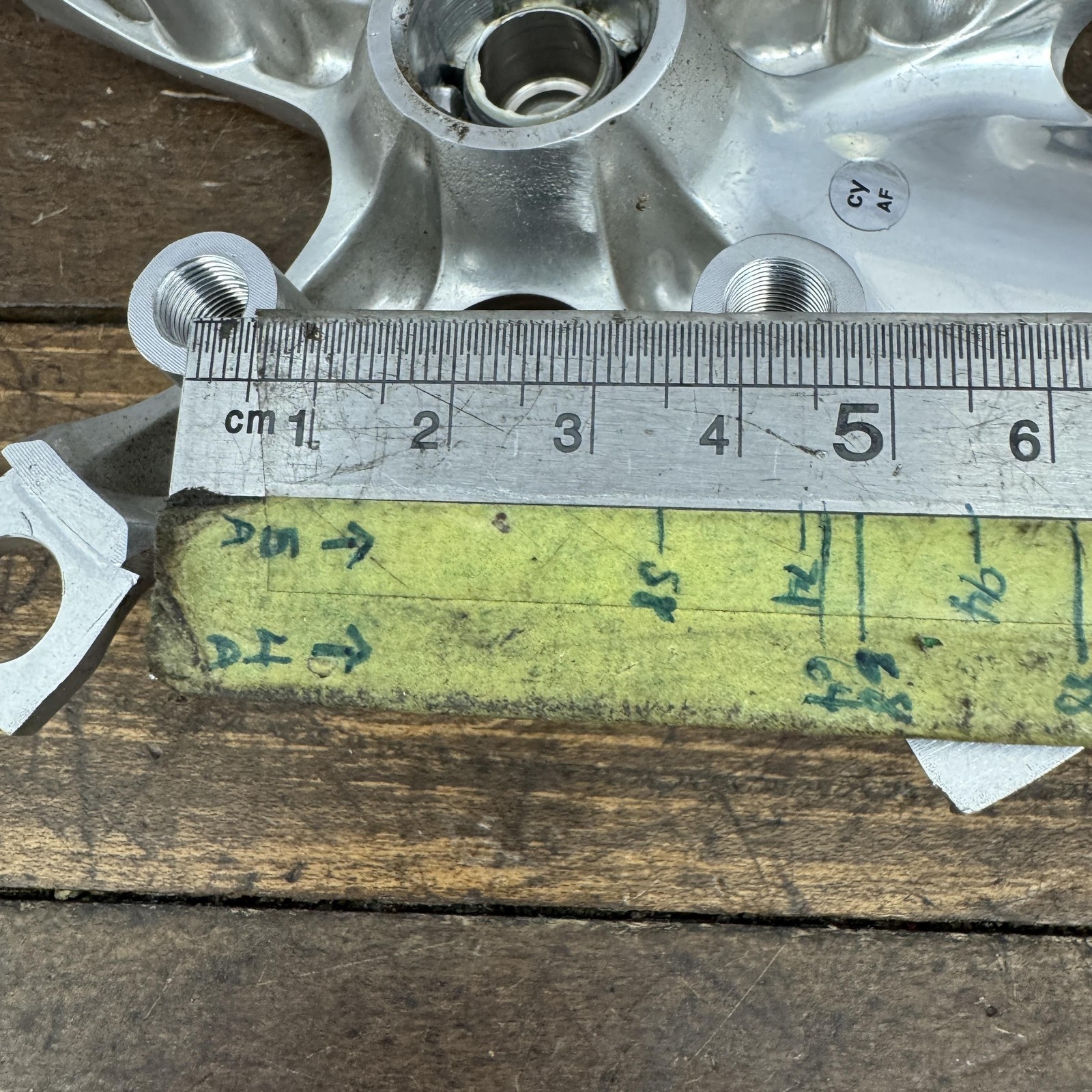 Vintage Shimano Ultegra TRIPLE FC-6503 Crankset 172.5 130BCD Octalink Nice Logos