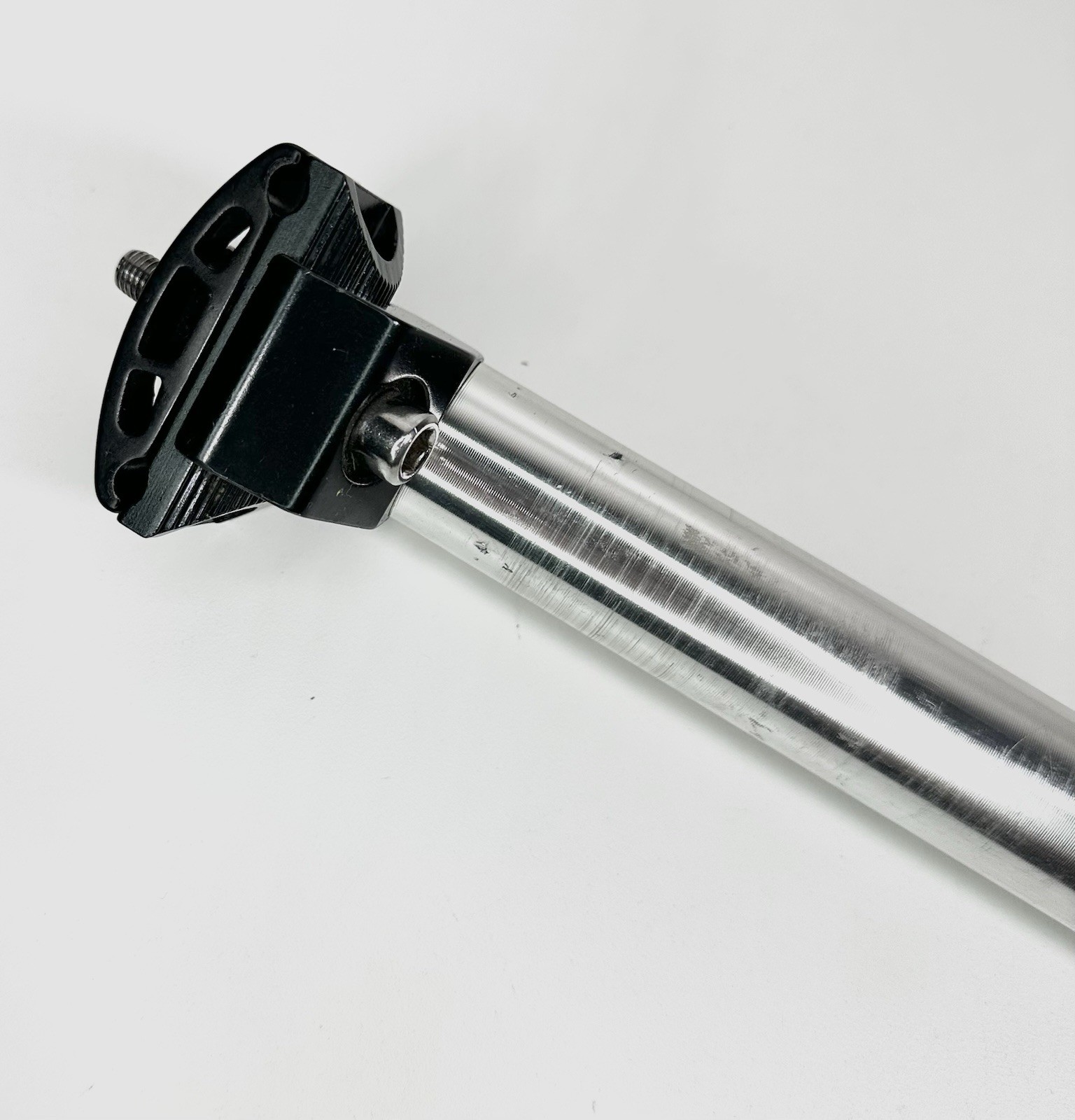 27.2 Aluminum Seatpost 250mm Silver