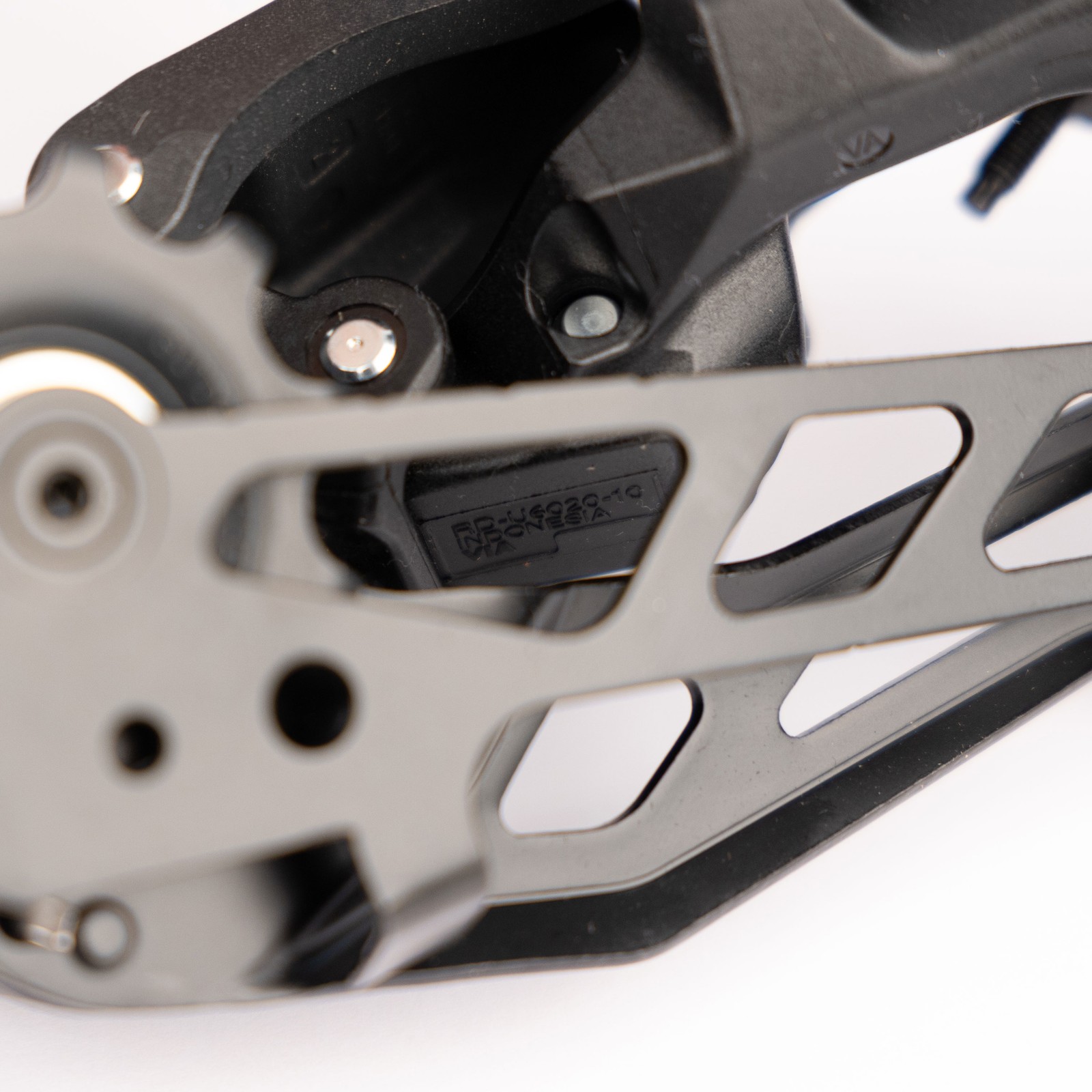 Shimano CUES RD-U6020-SGS Rear Derailleur, 10-Speed, E-Bike, Linkglide,Long Cage