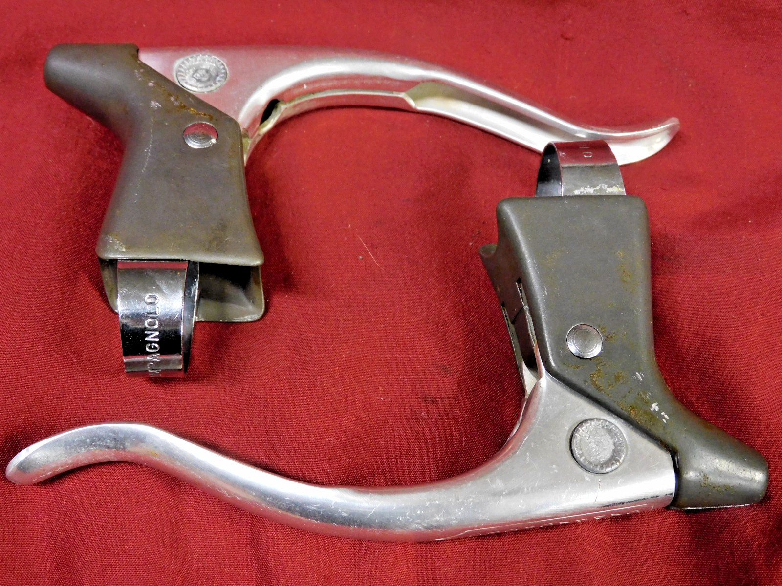 Early 1970’s Vintage Campagnolo Nuovo Record F & R #2030 Brake Levers No Hoods