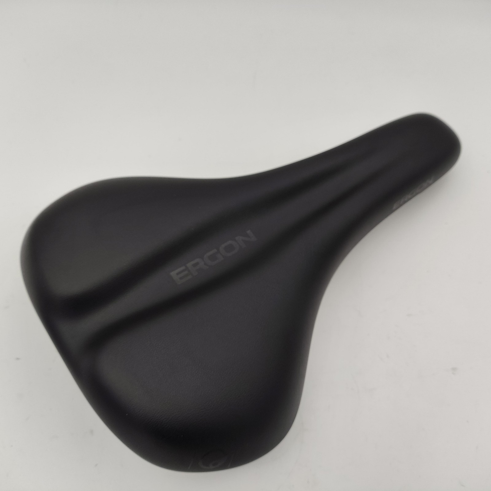Ergon ST 10 Mens Saddle Chromoly, Black, Men’s, Medium/Large, 270x171mm