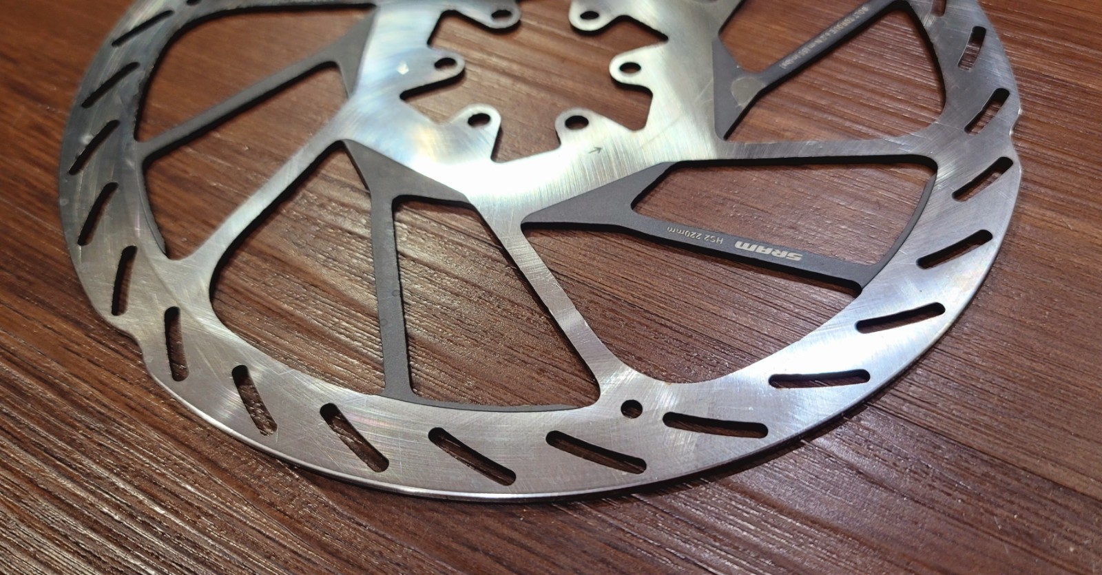 SRAM HS2-200 Disc Brake Rotor 200mm 6-Bolt Rounded SILVER/BLACK