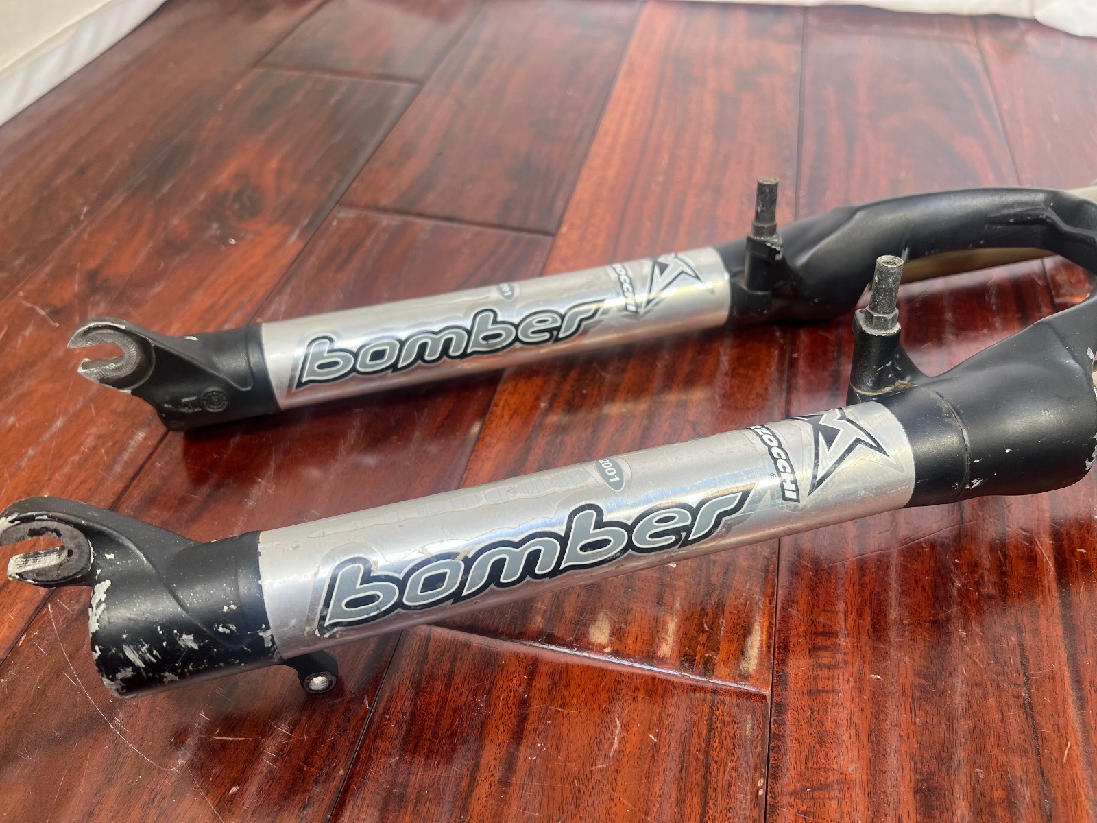 Marzocchi Bomber Z1 MCR Suspension Fork 8″ Steerer 1-1/8″ 26″ Canti Disc 2001