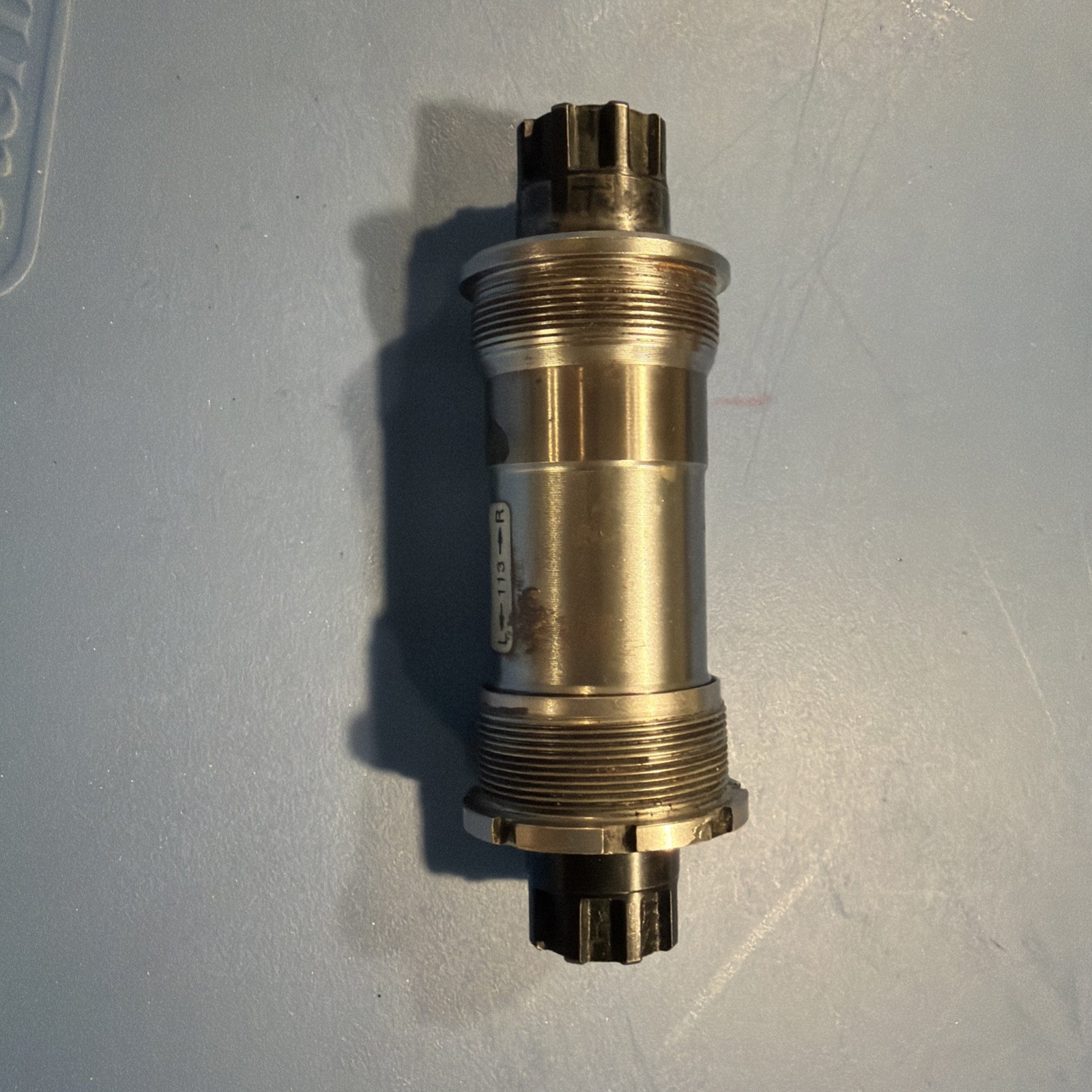 Shimano BB-ES70 Bottom Bracket Octalink V2 68 x 113mm English Thread Smooth