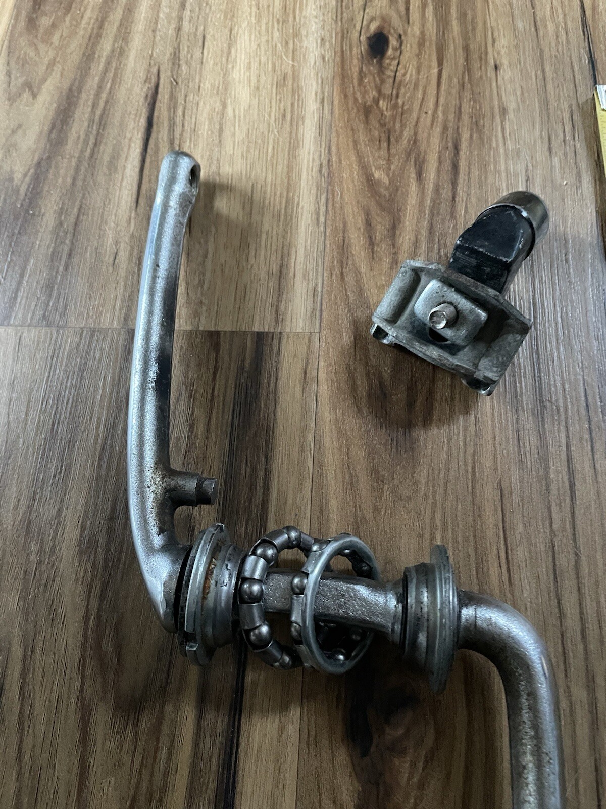 BMX Bike Crank Set Old ( Been Holding For 10 Plus Years )