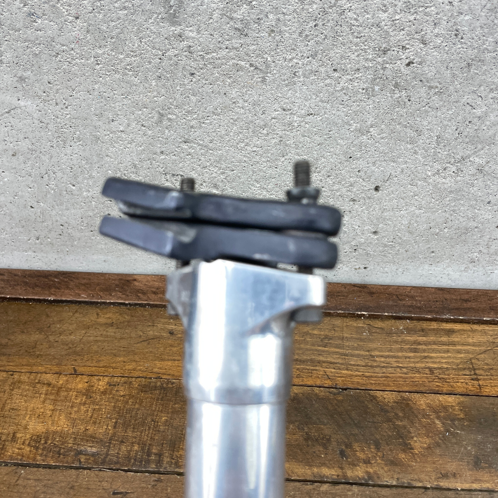 Vintage Weyless Seatpost 27.2 mm 220 mm Mountain ATB Road Micro adjust 2 Bolt
