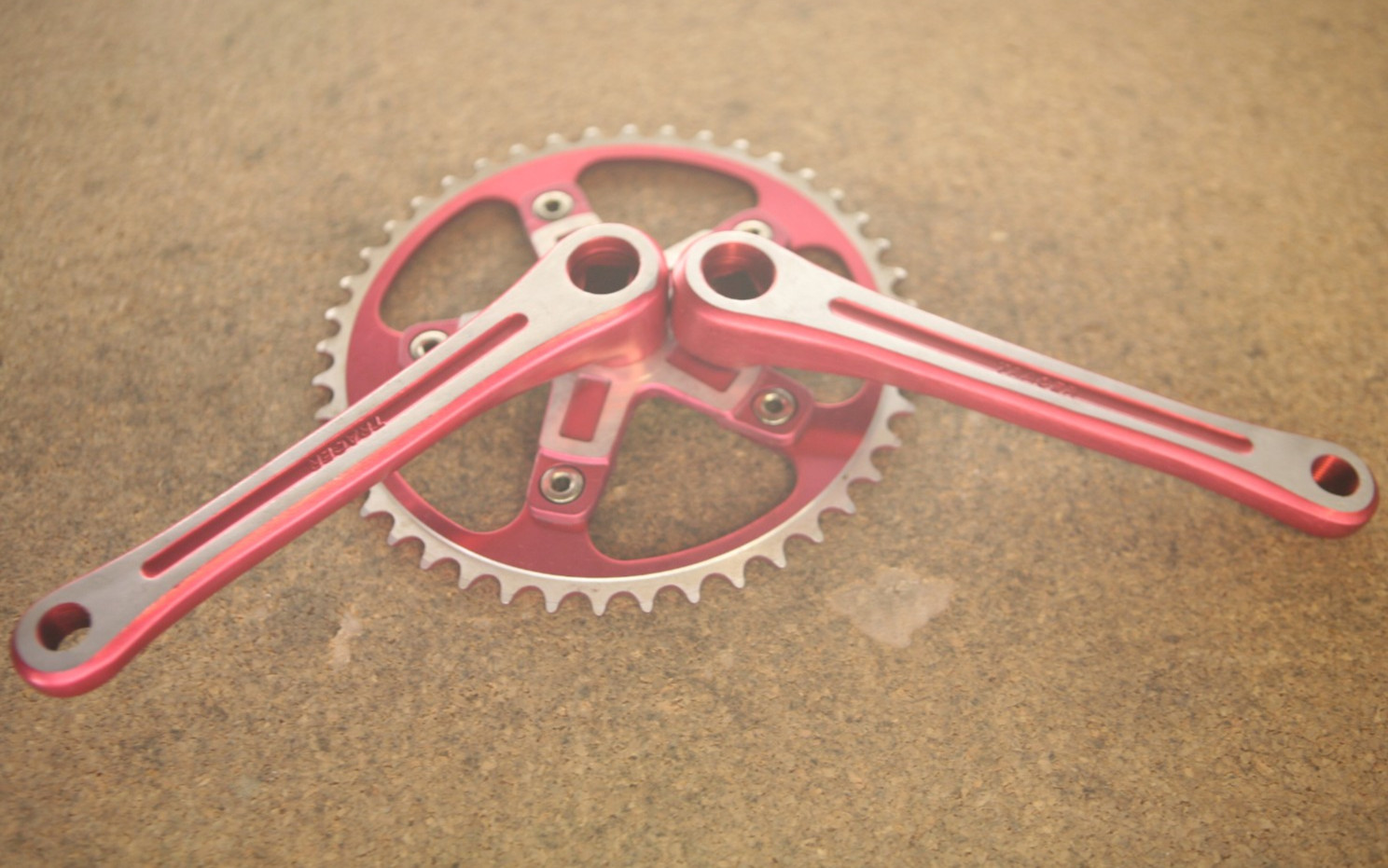 Retro Oldschool OG NOS NEW Tracer Red BMX MX cranks crankset chainset Takagi