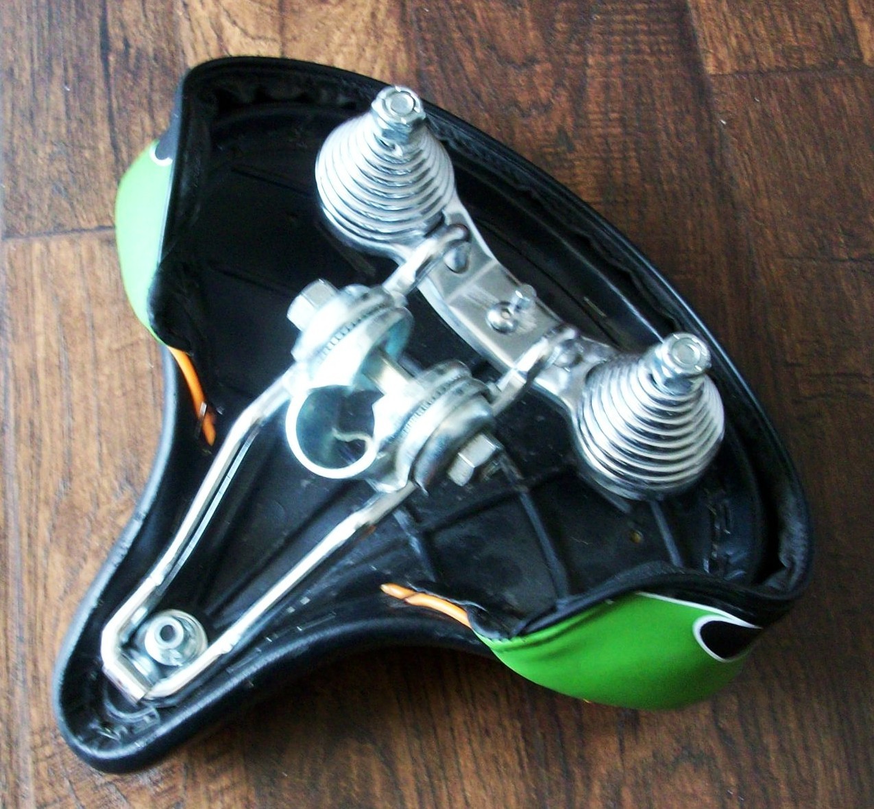 Electra Ed Big Daddy Roth Rat Fink Bike Bicycle Seat Saddle BLACK GREEN FLAMES