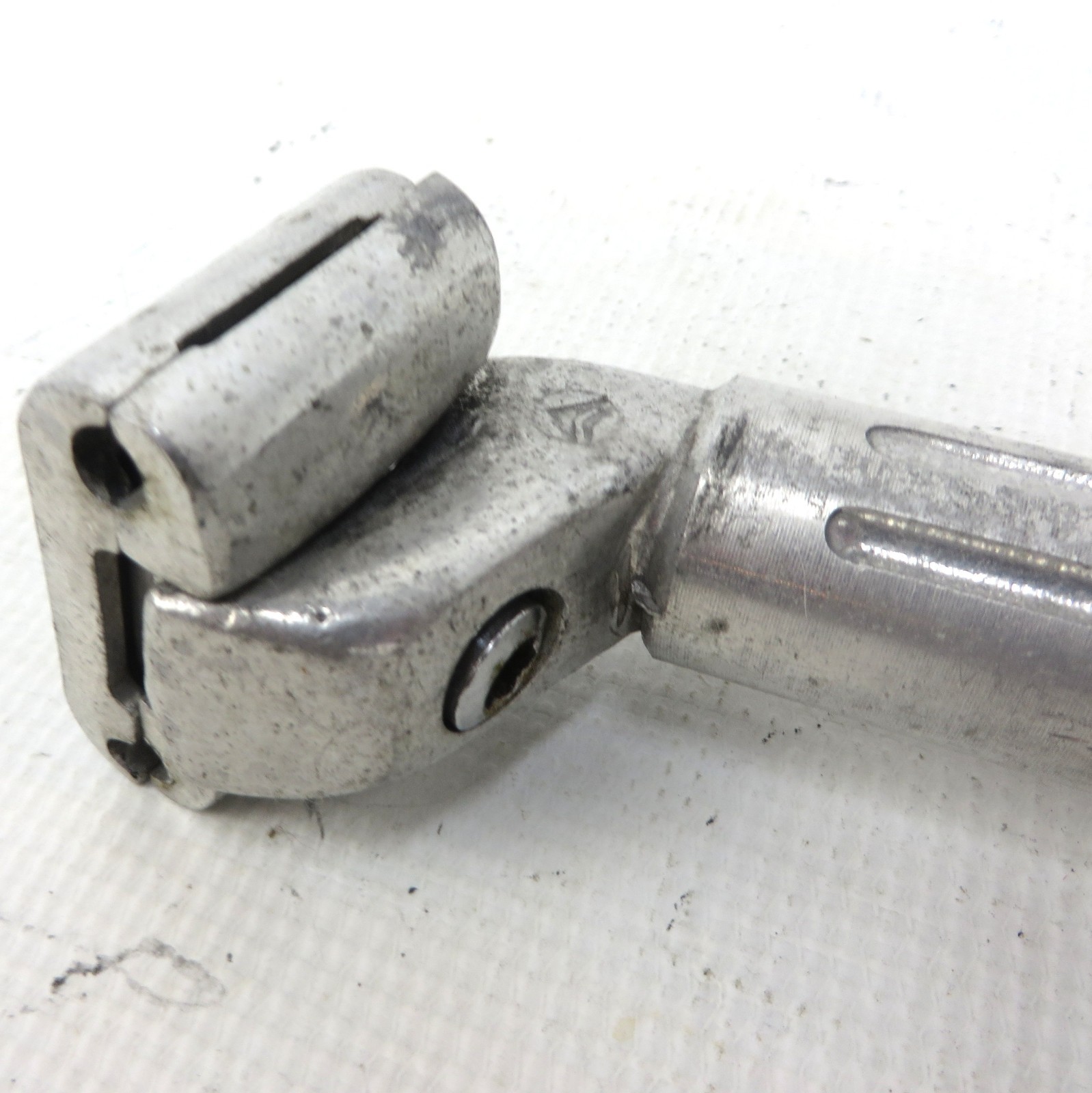 VINTAGE ALUMINUM ROAD SEATPOST 27.2mm 250mm Silver 339g