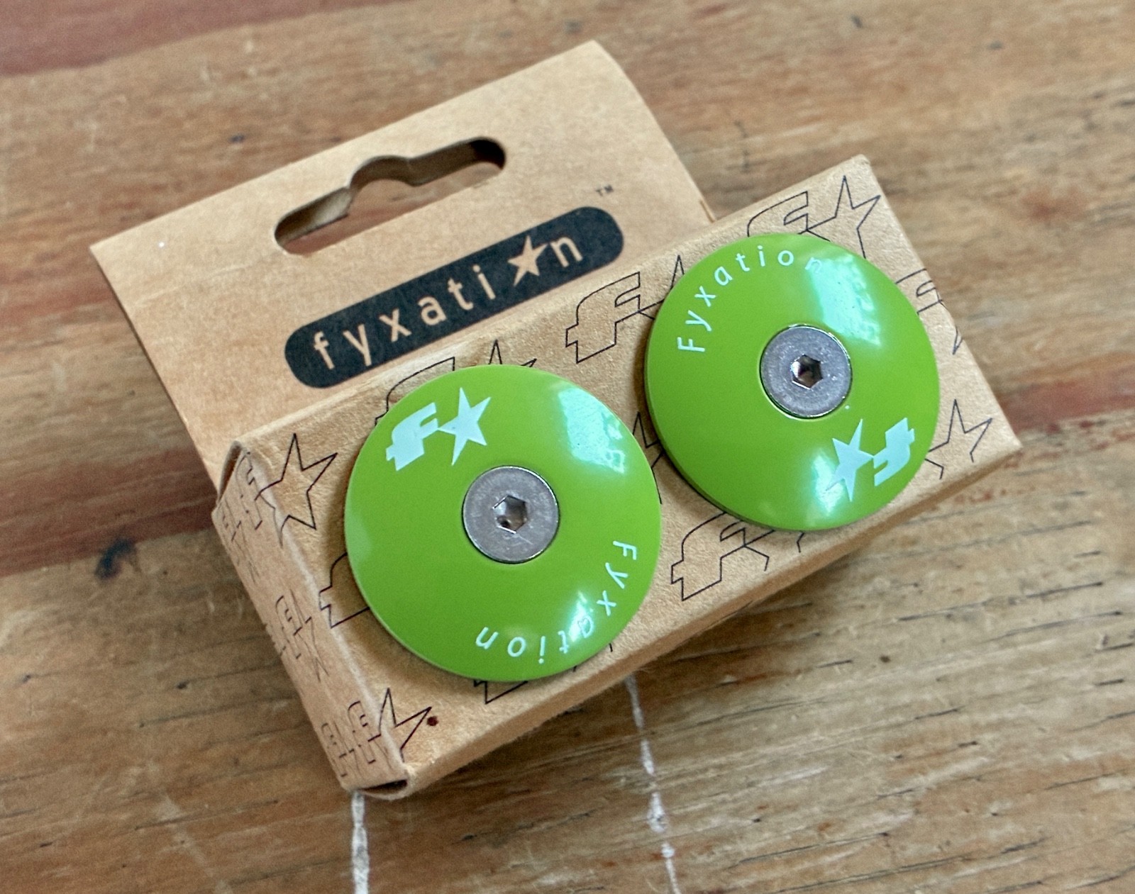 New Fyxation GREEN BMX, MTB, City Bike Bar End Plugs Caps Aluminum Expanding