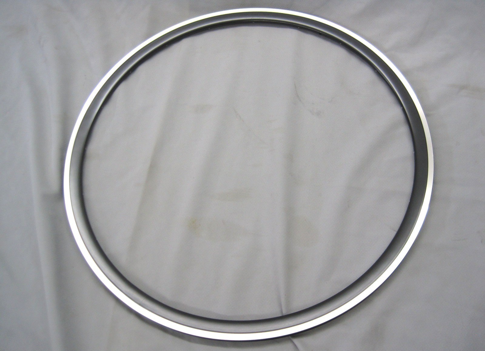 NEW Kinlin XR-300 rim. 24-hole. 30mm deep. Lightweight. For internal nipples.