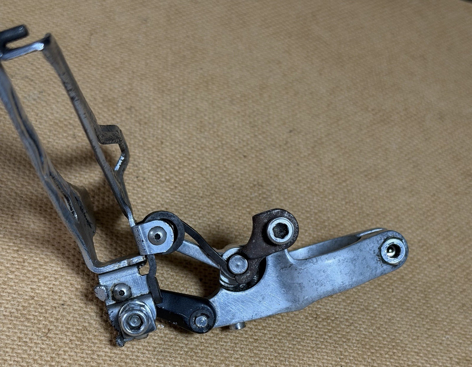 Vintage Suntour XC FD-3500 Clamp-On 31.8 mm Front Derailleur – For Parts