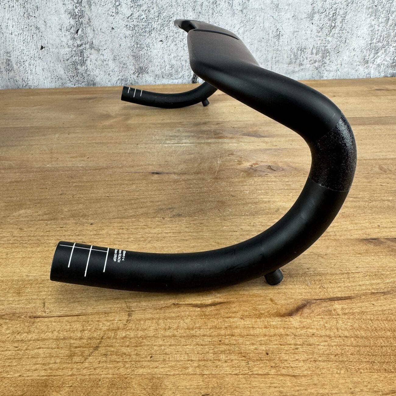 Cervelo HB14 42cm Carbon Aero Handlebar Di2 Compatible 80mm Reach 128mm Drop
