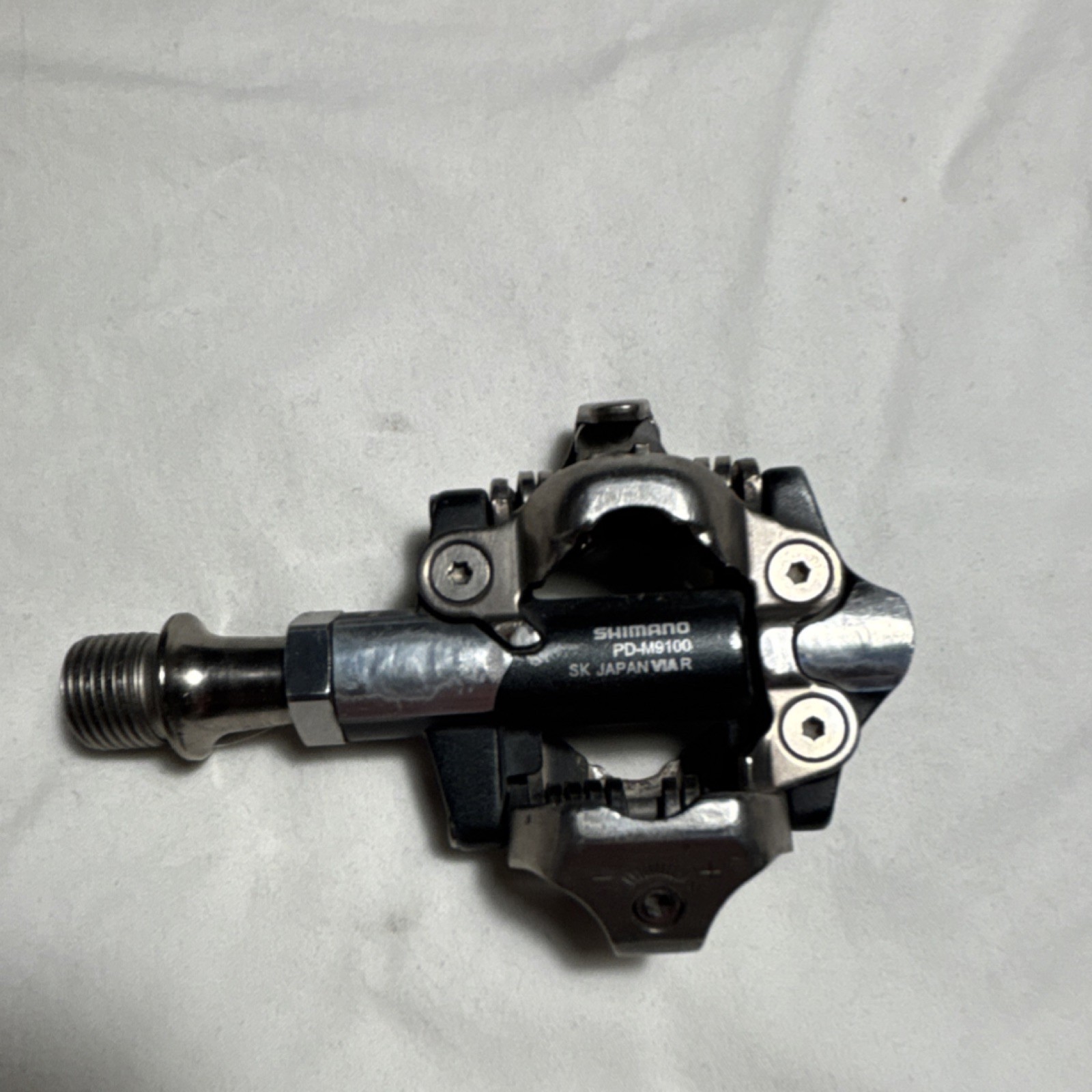 Shimano XTR PD-M9100 Clipless Pedals Black Silver Aluminum Steel 9/16″