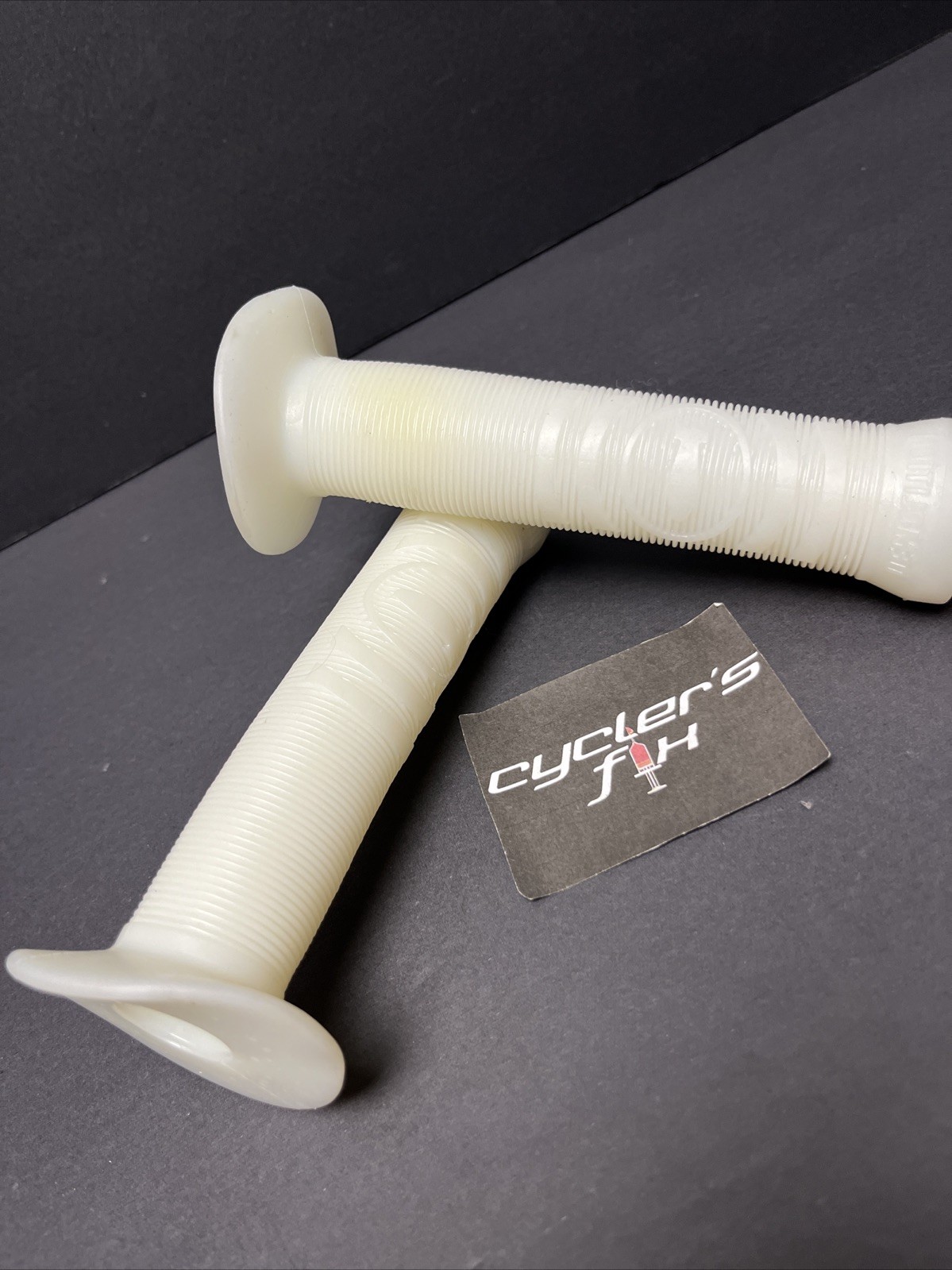 NOS Volume Missile Frost Bmx Grips Fit: Haro Redline Dk Se Powerlite Schwinn Gt