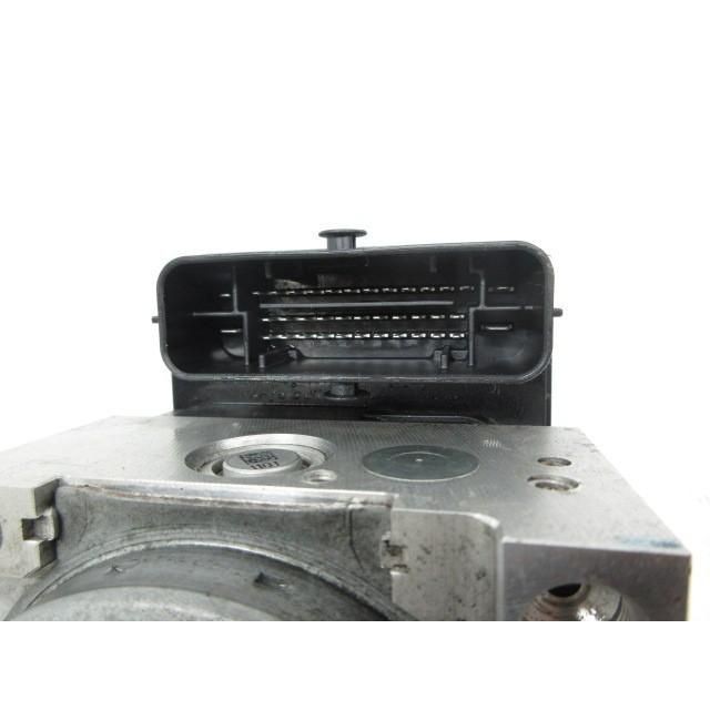 27 years S660 Beta JW5 ABS actuator 208795 4832