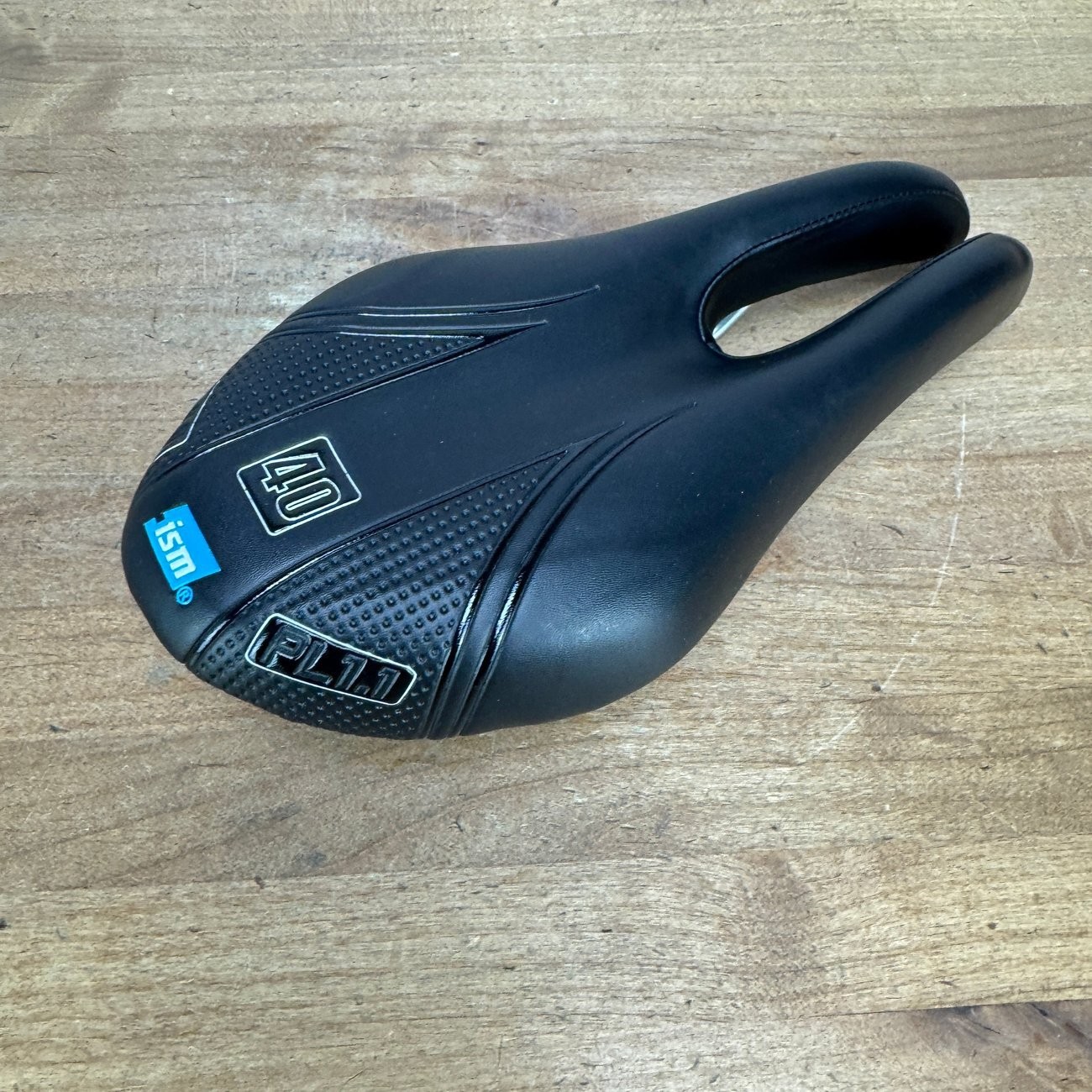 Light Use! ISM PL1.1 40 7x7mm Cr-Mo Alloy Rails 134mm Bike Saddle 334g
