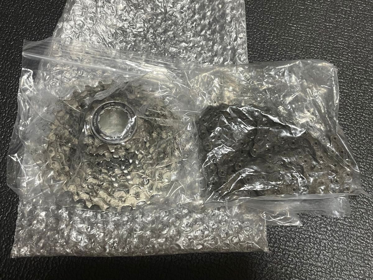 Shimano 105 R7000 Hydraulic Disc Groupset ST-R7025 FD RD CS BR CN 11-30T (Japan)