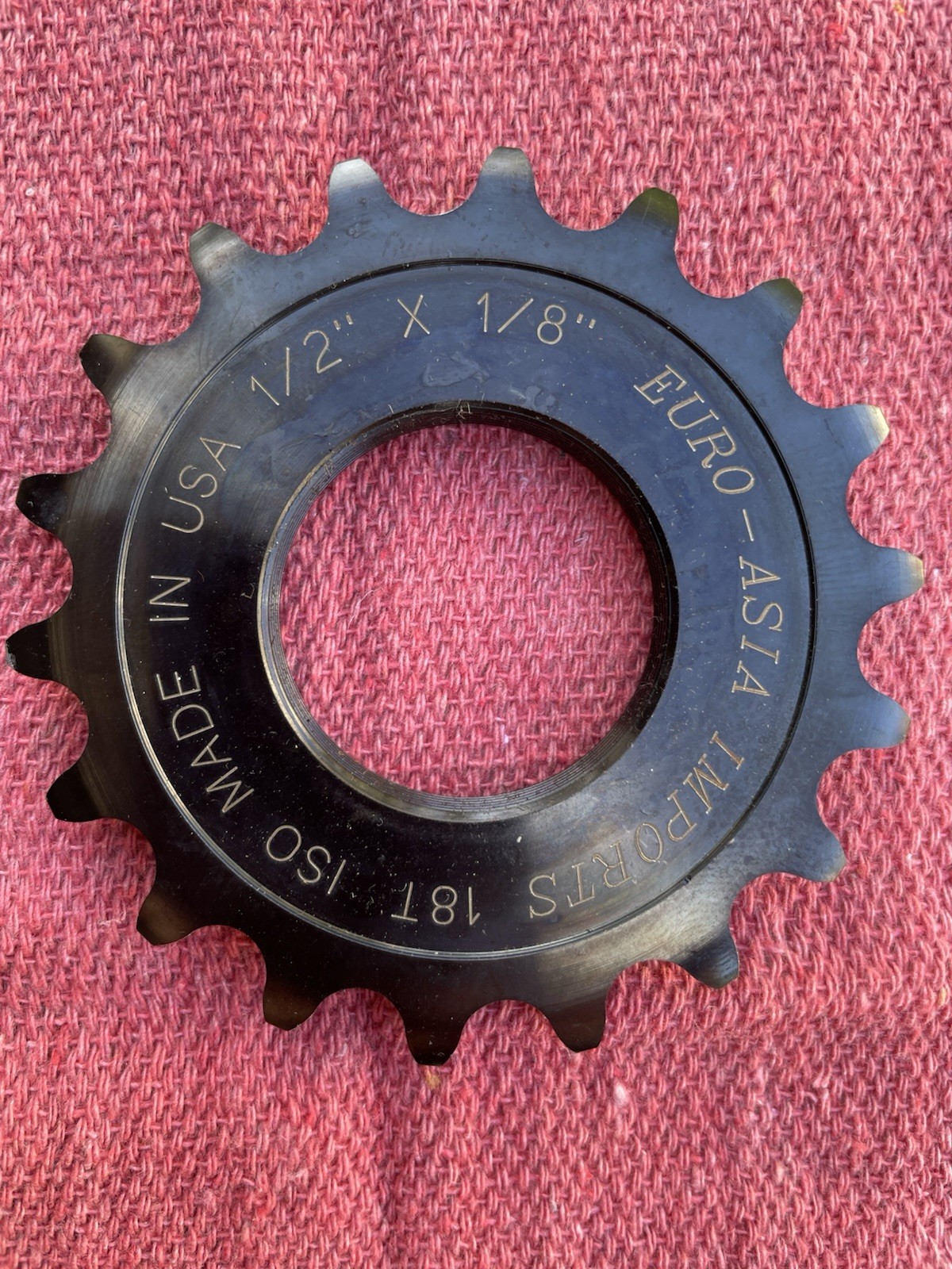 Euro Asia 18 Tooth 1/2 X 1/8”