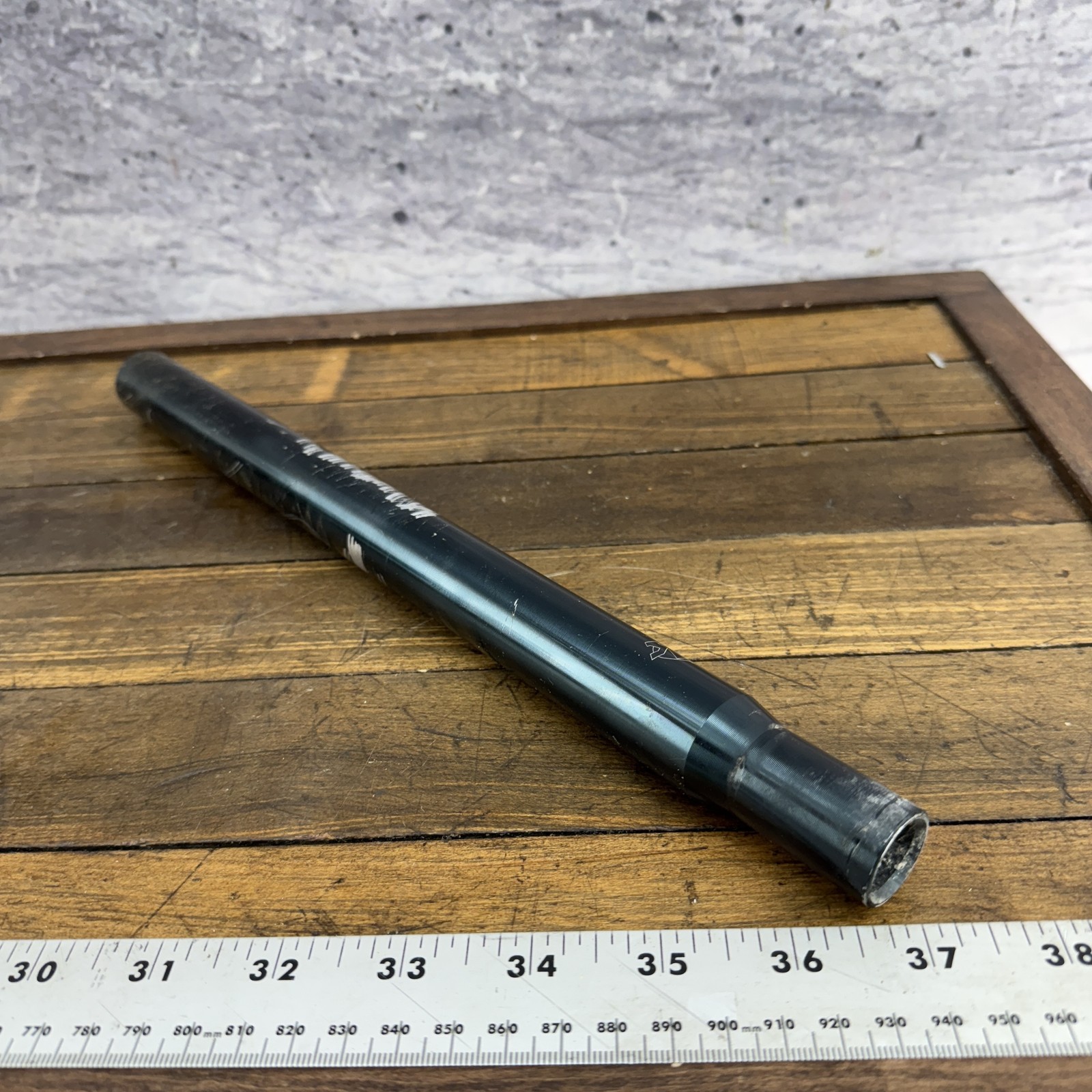 DK Bikes BMX Seat Post 26.2 mm 38cm Aluminum Black Scratched Used