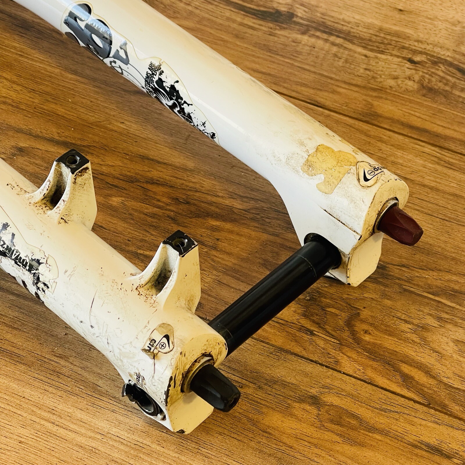 Marzocchi Bomber 66 RCV Coil Downhill Fork 1.5 Steerer Single Crown