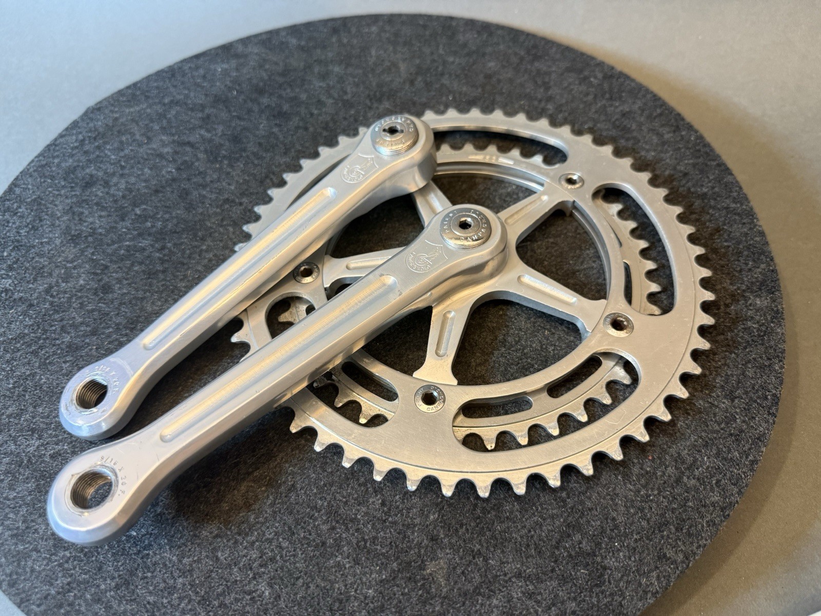 ~ Vintage Campagnolo Nuovo Record Strada Crankset 52/42T 170mm – No Date ~