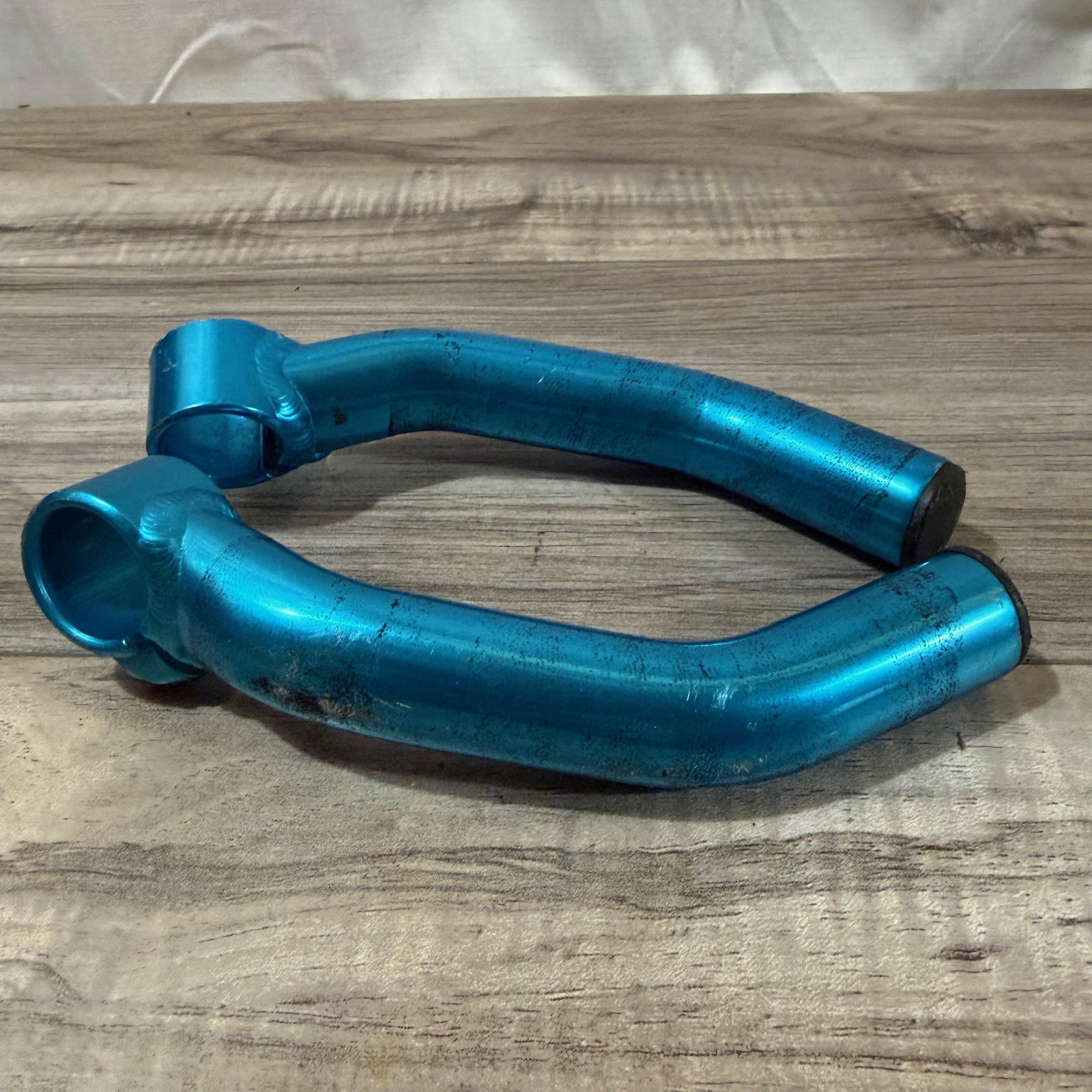 Turquoise Blue Ano MTB Bar Ends Short Ergo Bend 