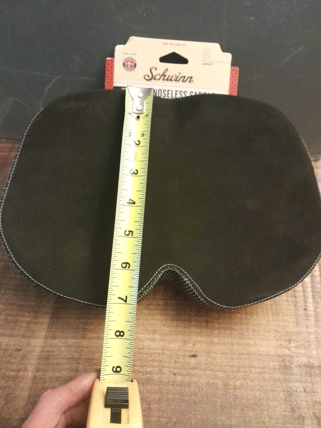 SCHWINN Bicycle Stress Free Noseless Saddle Bike Seat See Description