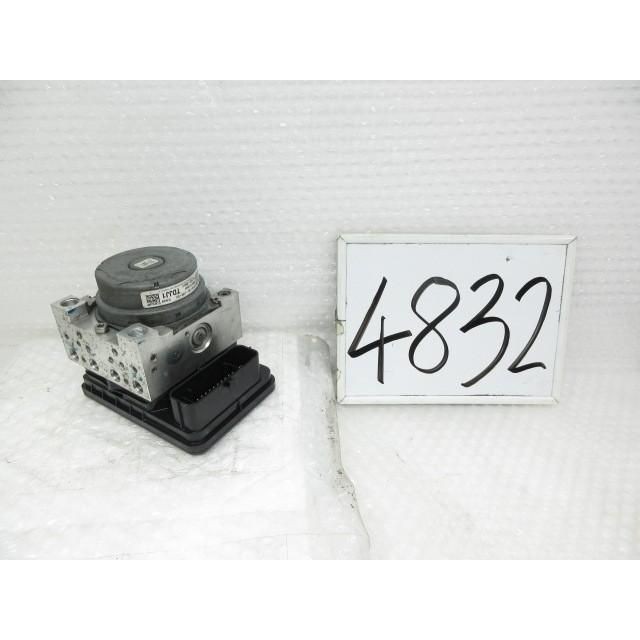 27 years S660 Beta JW5 ABS actuator 208795 4832