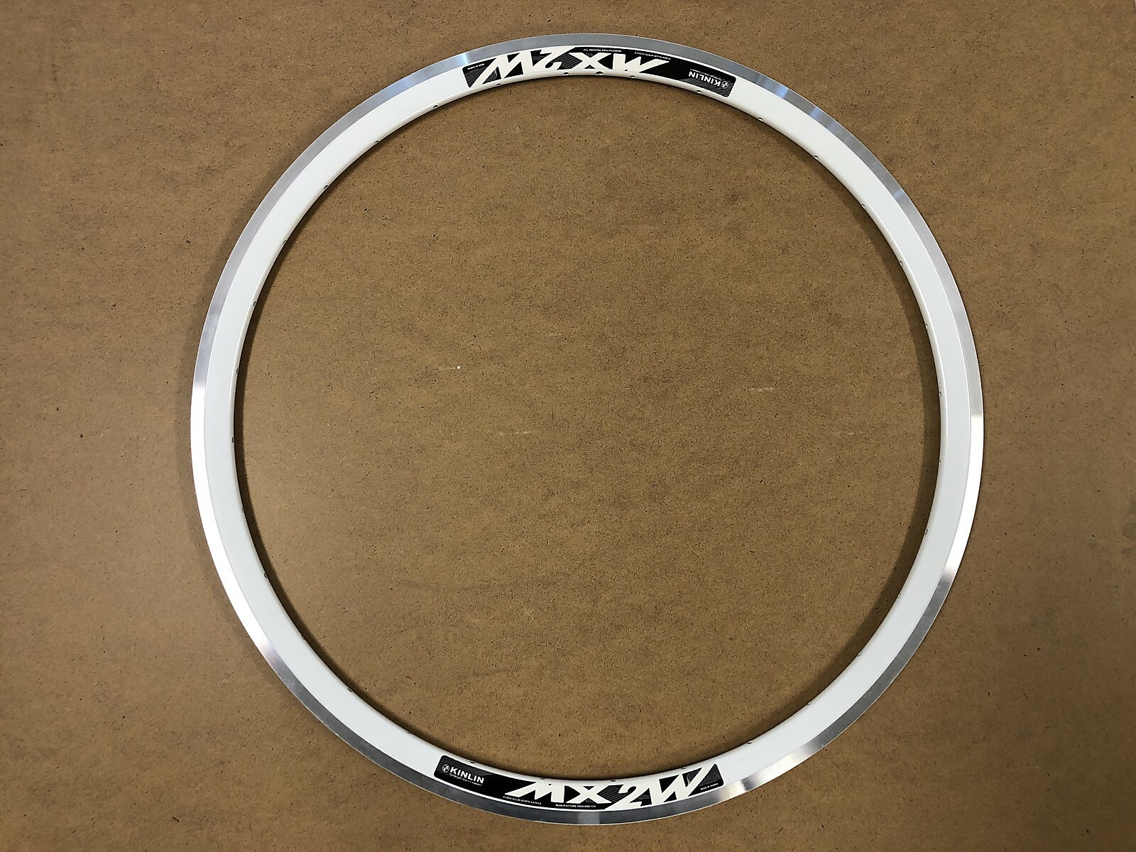 New KINLIN MX2W Alloy Rim 700C (622×15) 14G 32H PV CSW Painted White