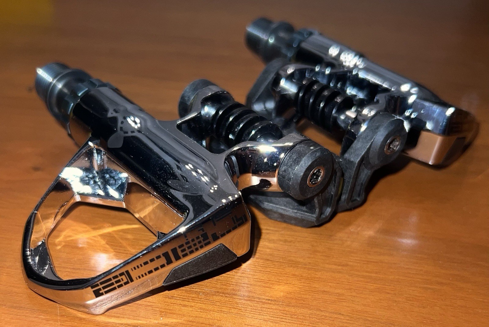 NEW!!! Mavic Race SL Ti Titanium Clipless Road Pedals + Cleats & Hardware