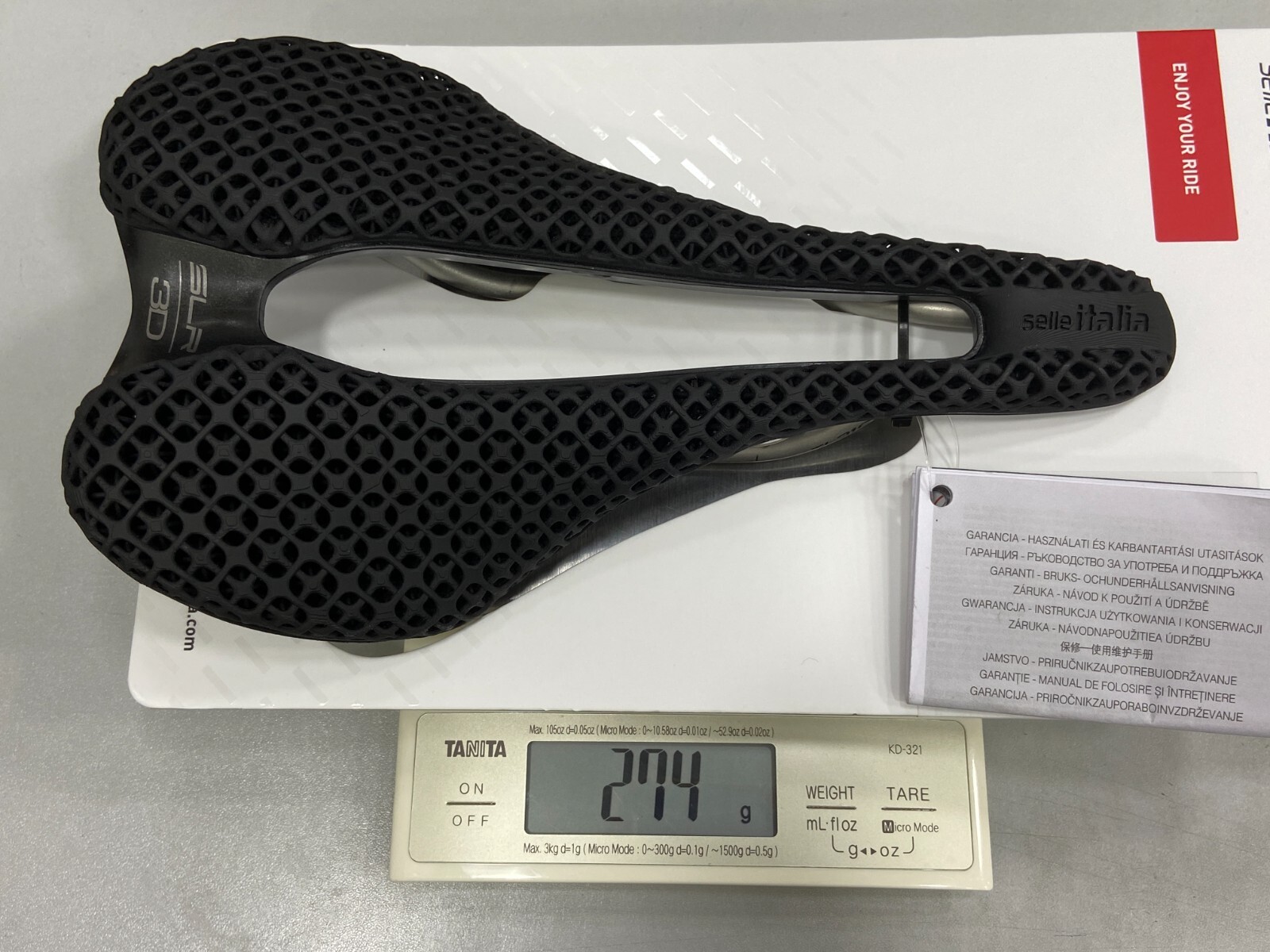 Selle Italia SLR Boost 3D Ti316 Superflow L3(145x248mm) Bicycle Saddle (Black)