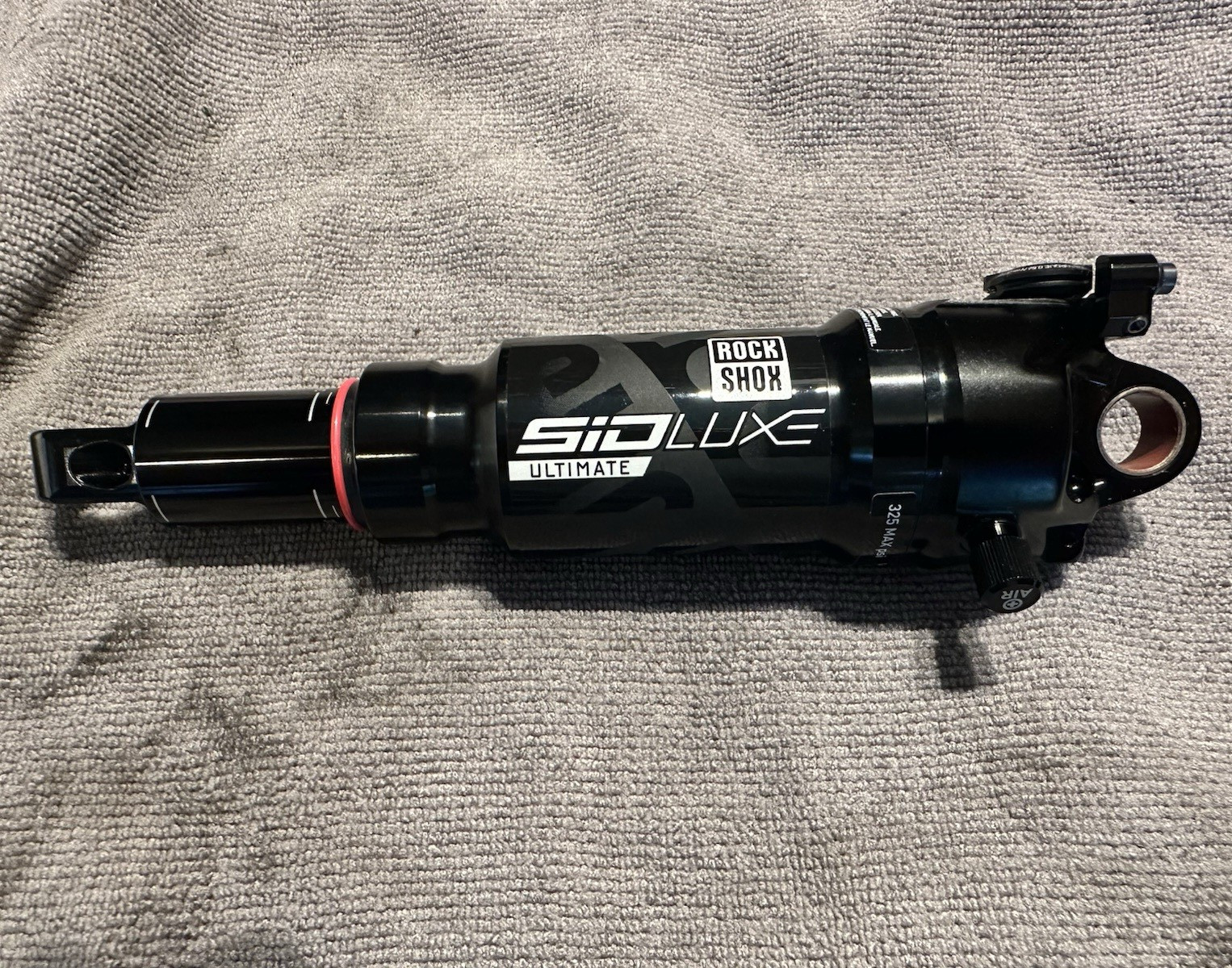 RockShox SIDLuxe Ultimate 3P A2 Rear Air Shock 190 x 45 For Specialized Epic 8