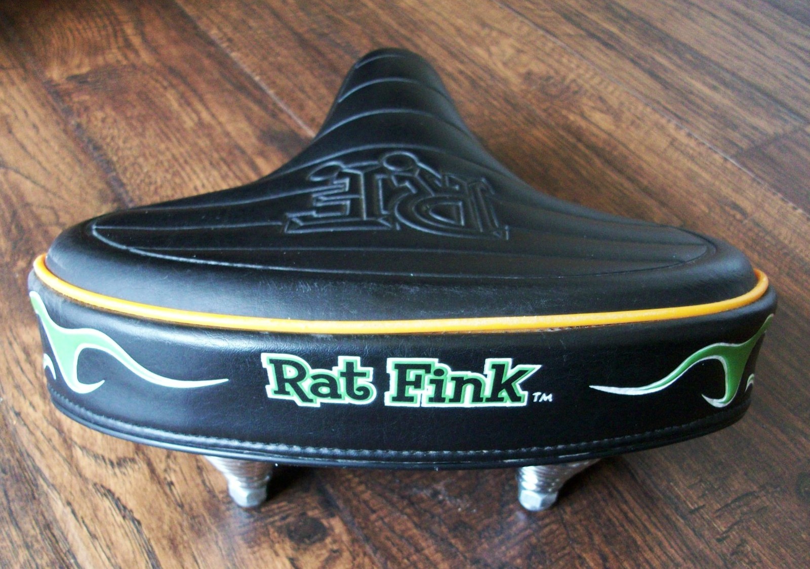 Electra Ed Big Daddy Roth Rat Fink Bike Bicycle Seat Saddle BLACK GREEN FLAMES