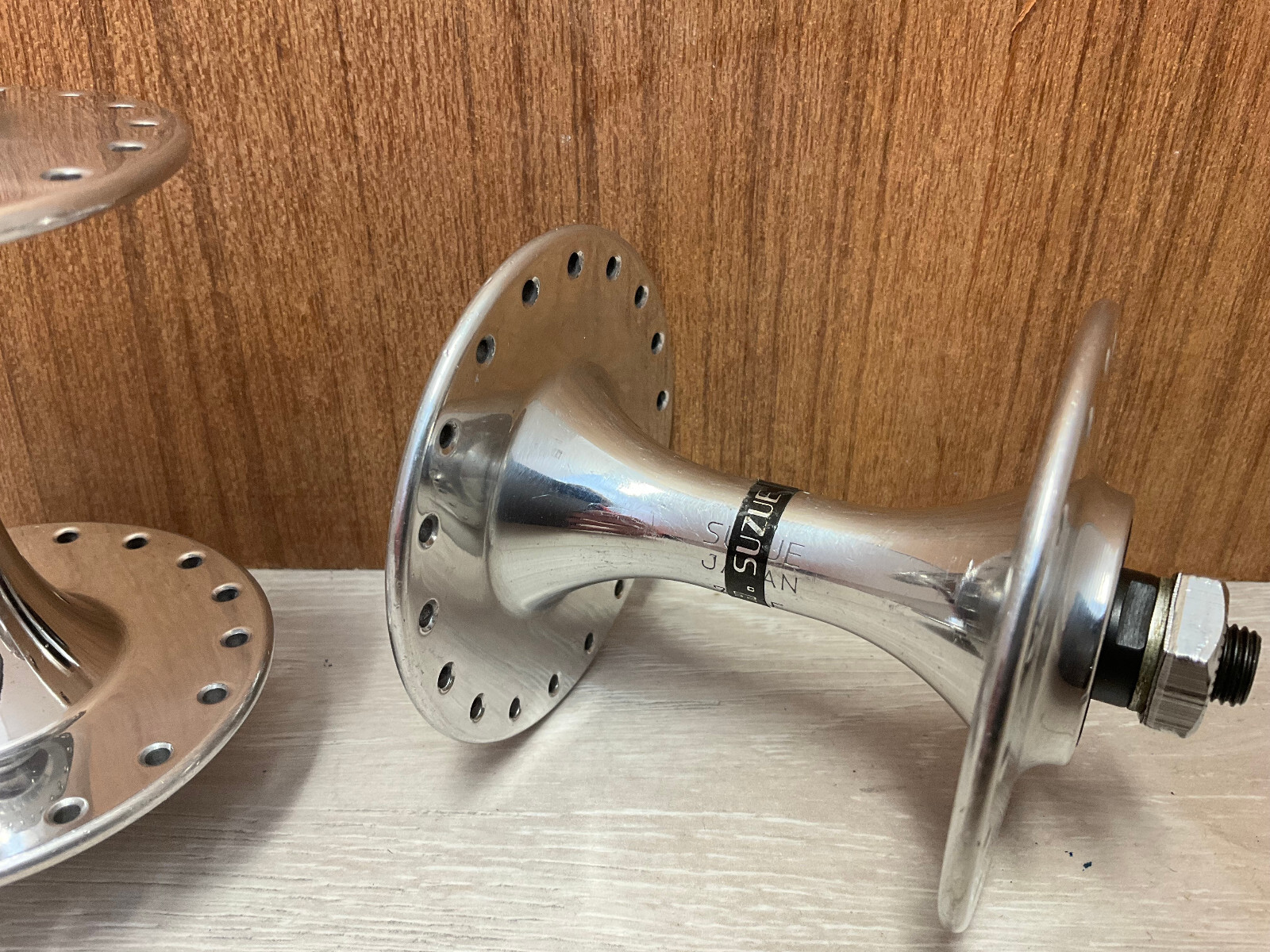 NOS Vintage Suzuki High Flange Front Hub 36 Hub Sealed Tech 7F Never Polished 1x