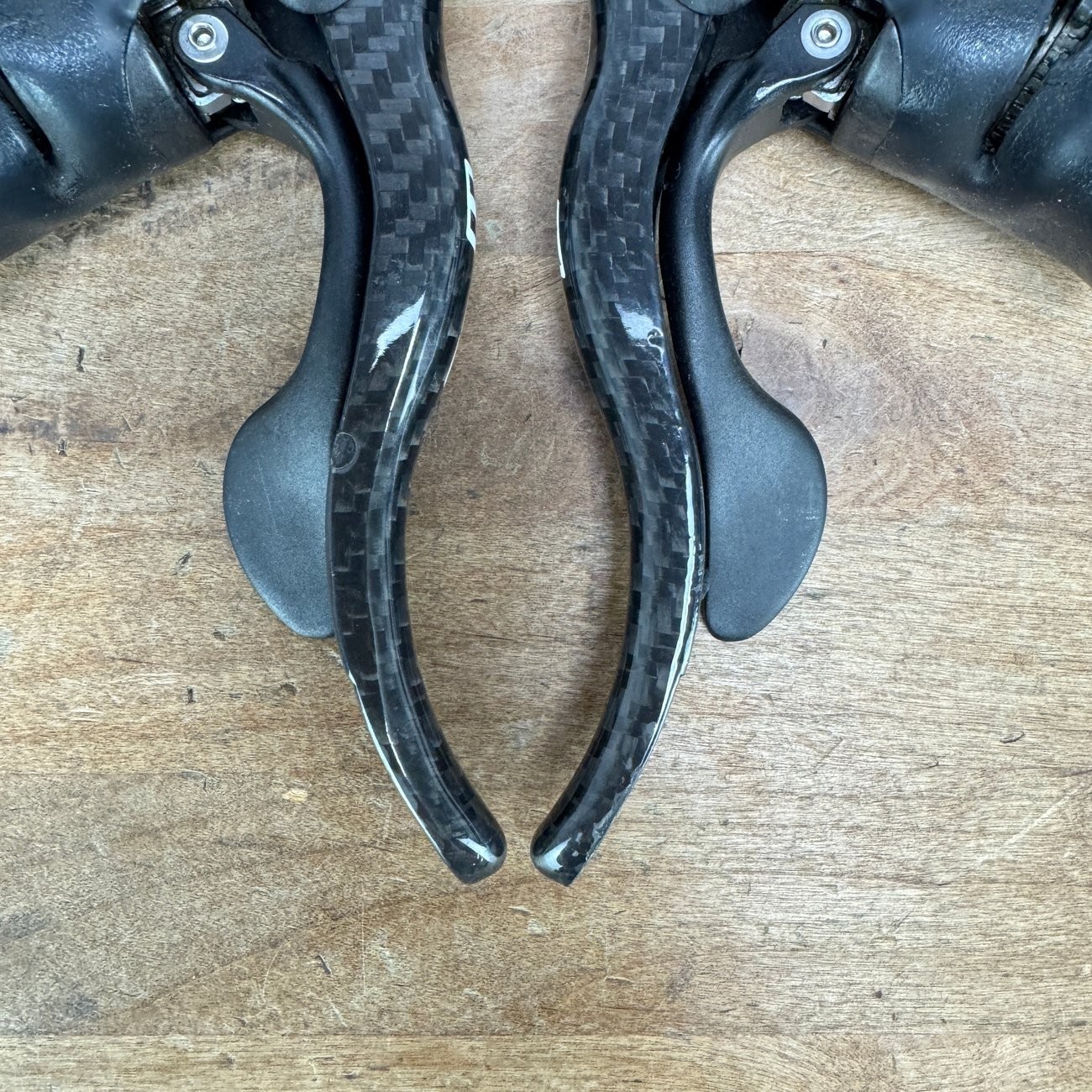 Campagnolo Chorus 11 EP11-CH1C Carbon 11-Speed Shifters Rim Brake Levers 345g